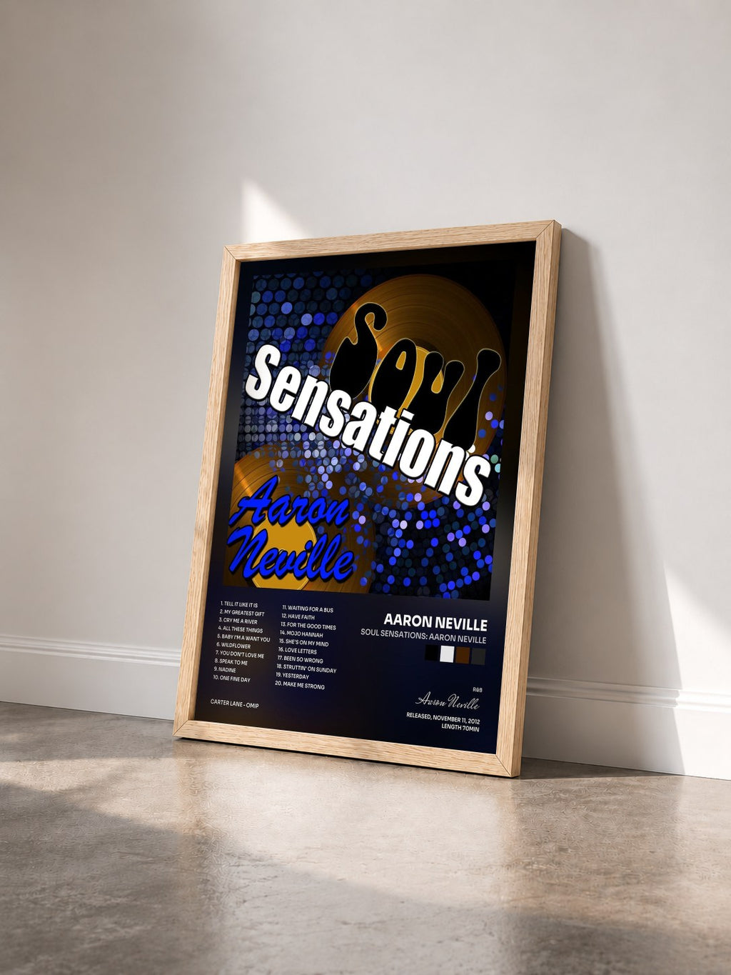 #bois Tableau de l'album Soul Sensations: Aaron Neville de Aaron Neville vu de trois quarts, cadre en bois brut