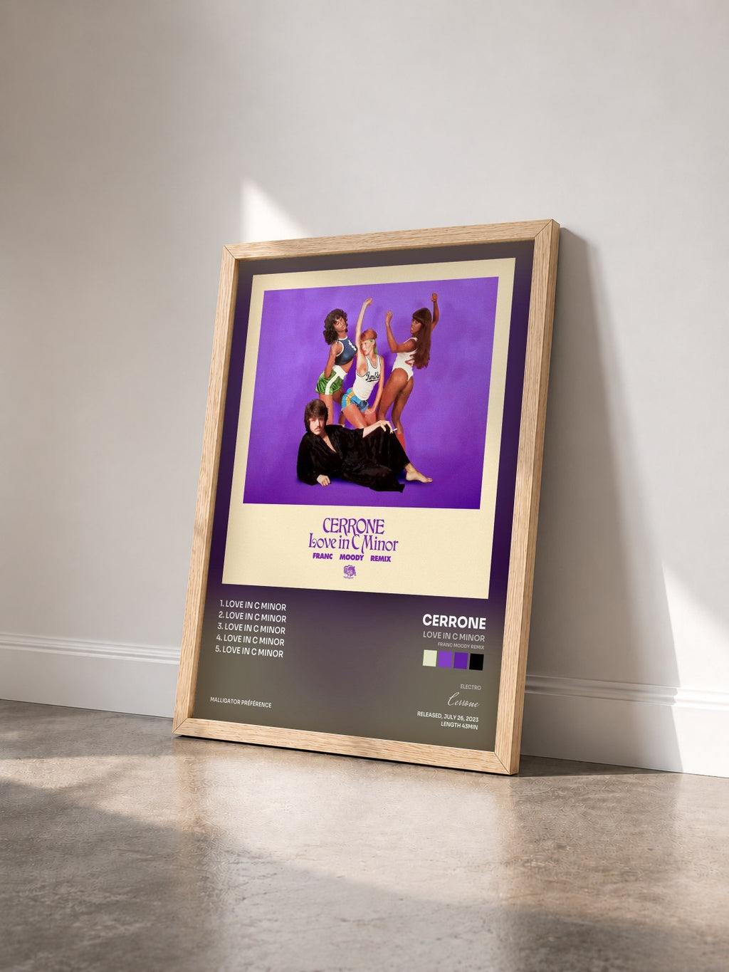 #bois Tableau de l'album Love In C Minor (Franc Moody Remix) de Cerrone vu de trois quarts, cadre en bois brut