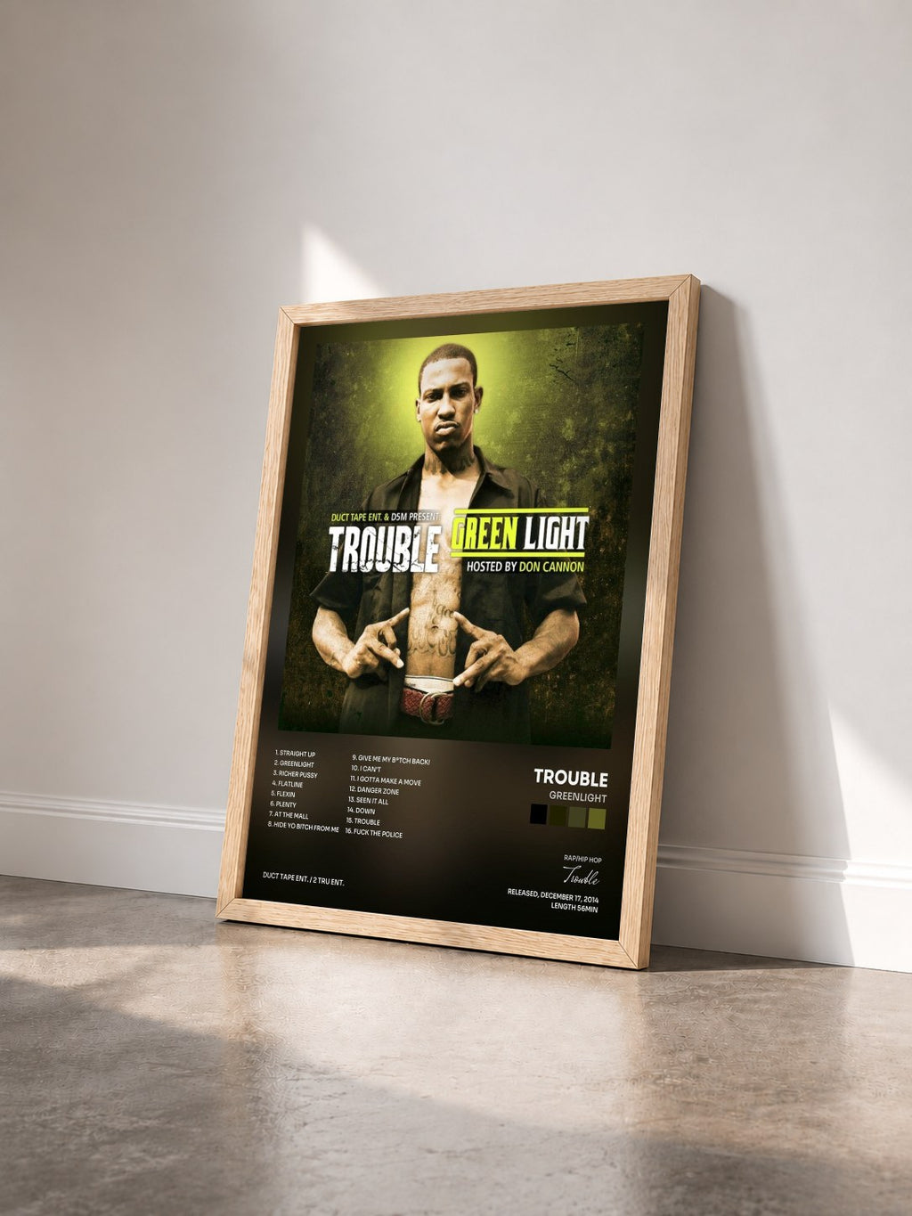 #bois Tableau de l'album Greenlight de Trouble vu de trois quarts, cadre en bois brut