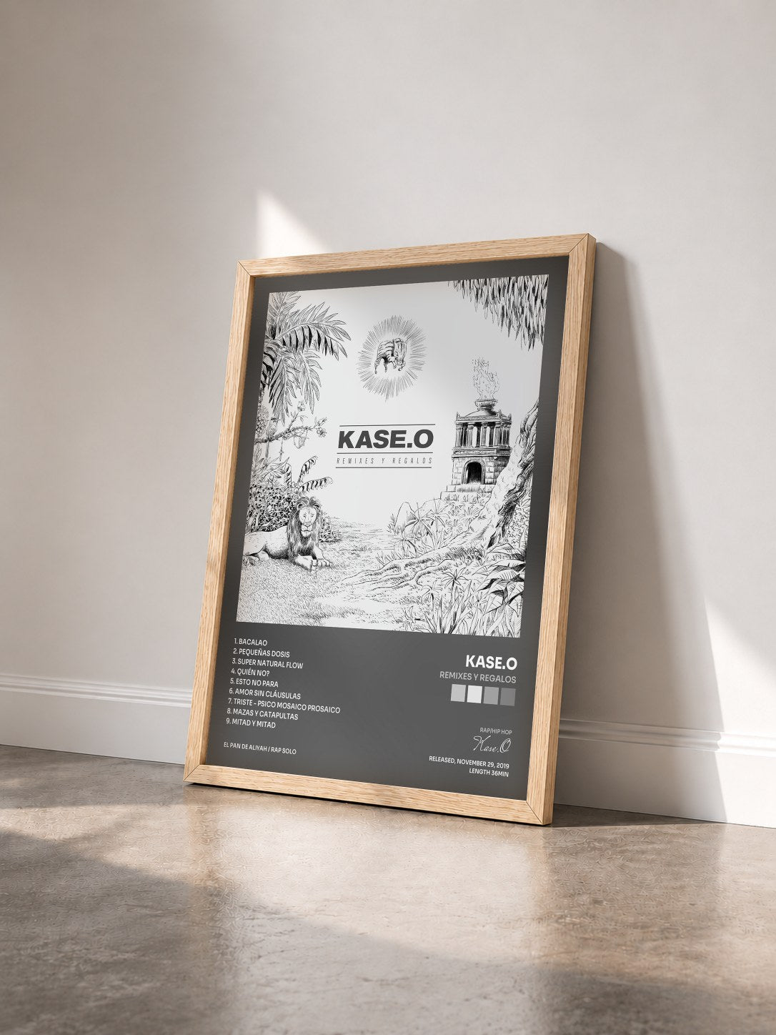 #bois Tableau de l'album Remixes y Regalos de Kase.O vu de trois quarts, cadre en bois brut