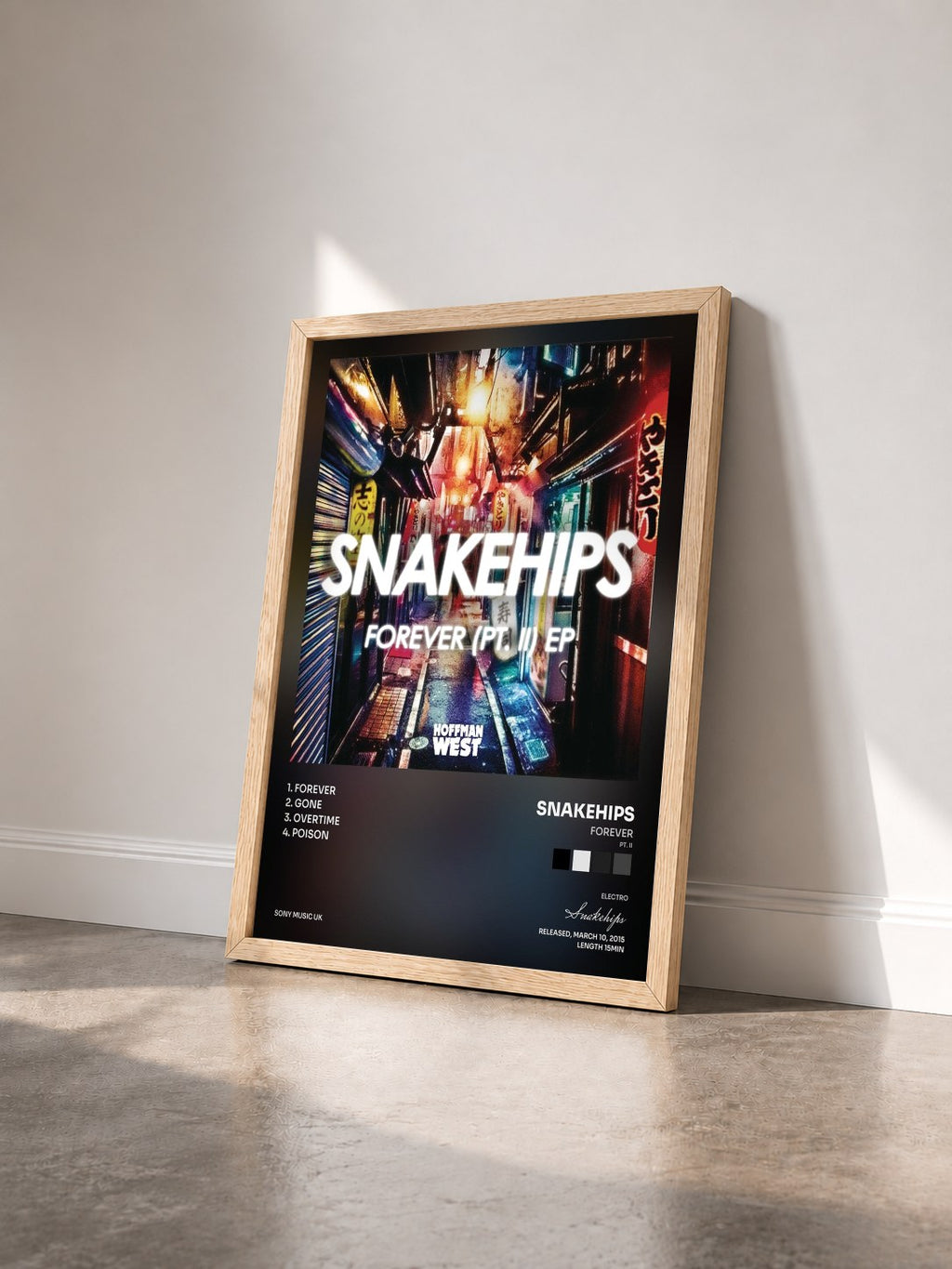 #bois Tableau de l'album Forever (Pt. II) - EP de Snakehips vu de trois quarts, cadre en bois brut
