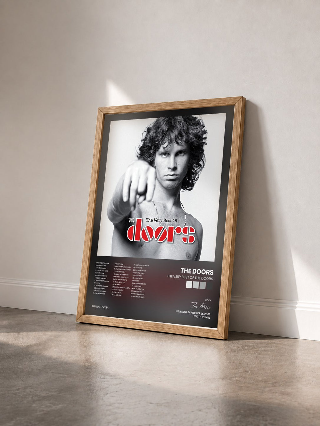 #bois Tableau de l'album The Very Best of the Doors de The Doors vu de trois quarts, cadre en bois brut
