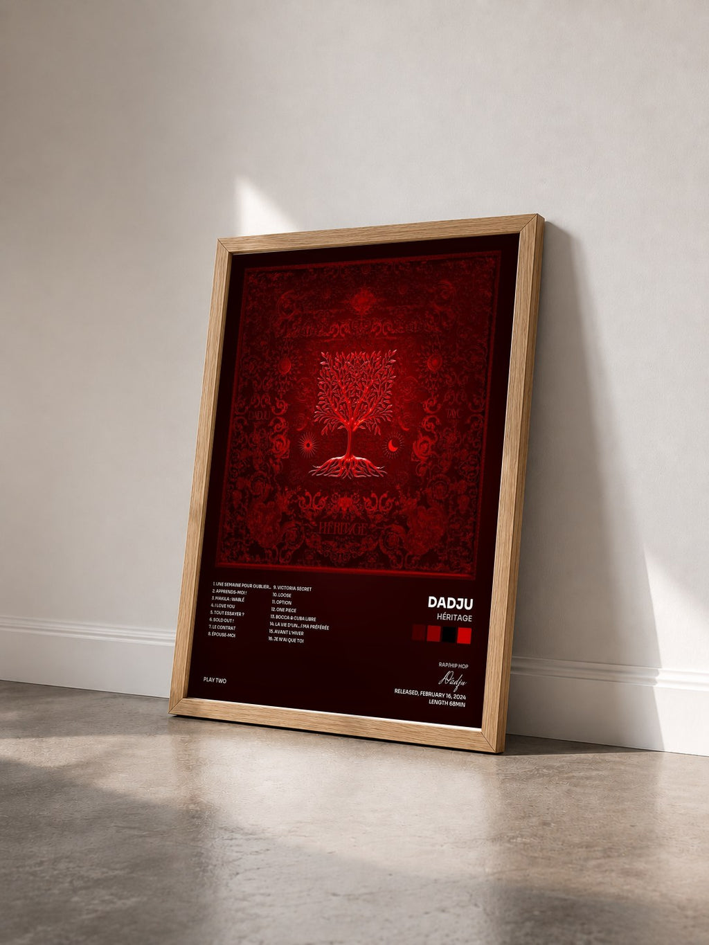 #bois Tableau de l'album HÉRITAGE de Dadju vu de trois quarts, cadre en bois brut