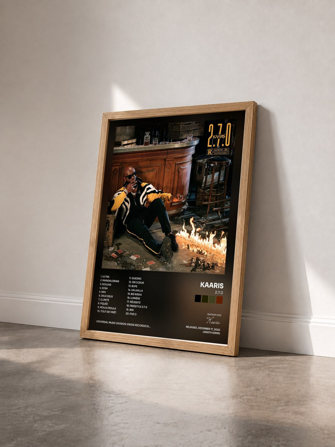 #bois Tableau de l'album 2.7.0 de Kaaris vu de trois quarts, cadre en bois brut