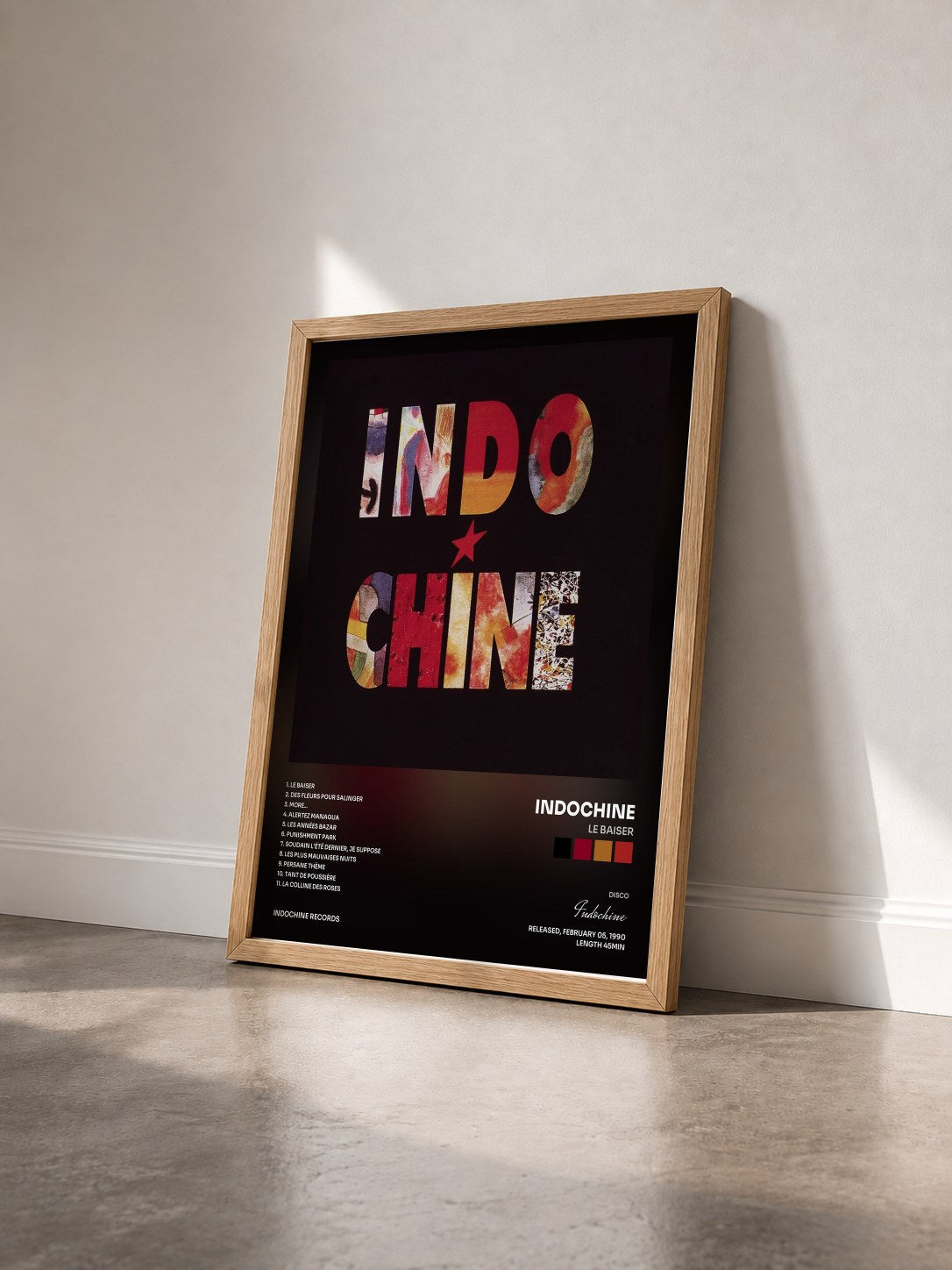 #bois Tableau de l'album Le baiser de Indochine vu de trois quarts, cadre en bois brut