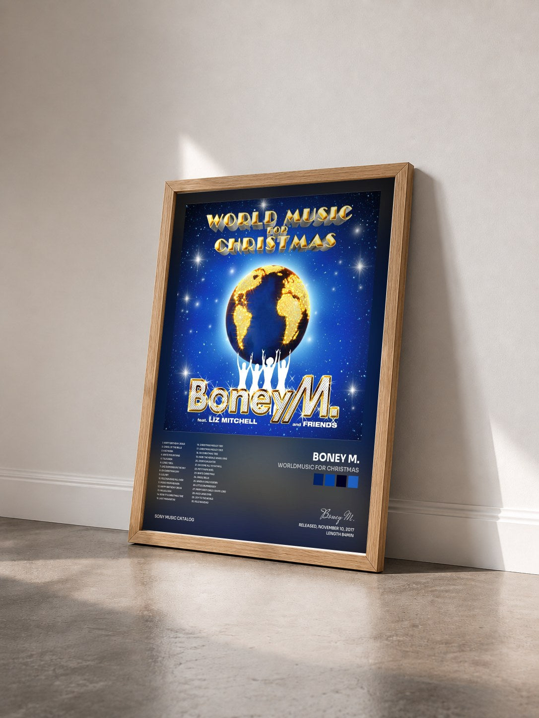 #bois Tableau de l'album Worldmusic for Christmas de Boney M. vu de trois quarts, cadre en bois brut