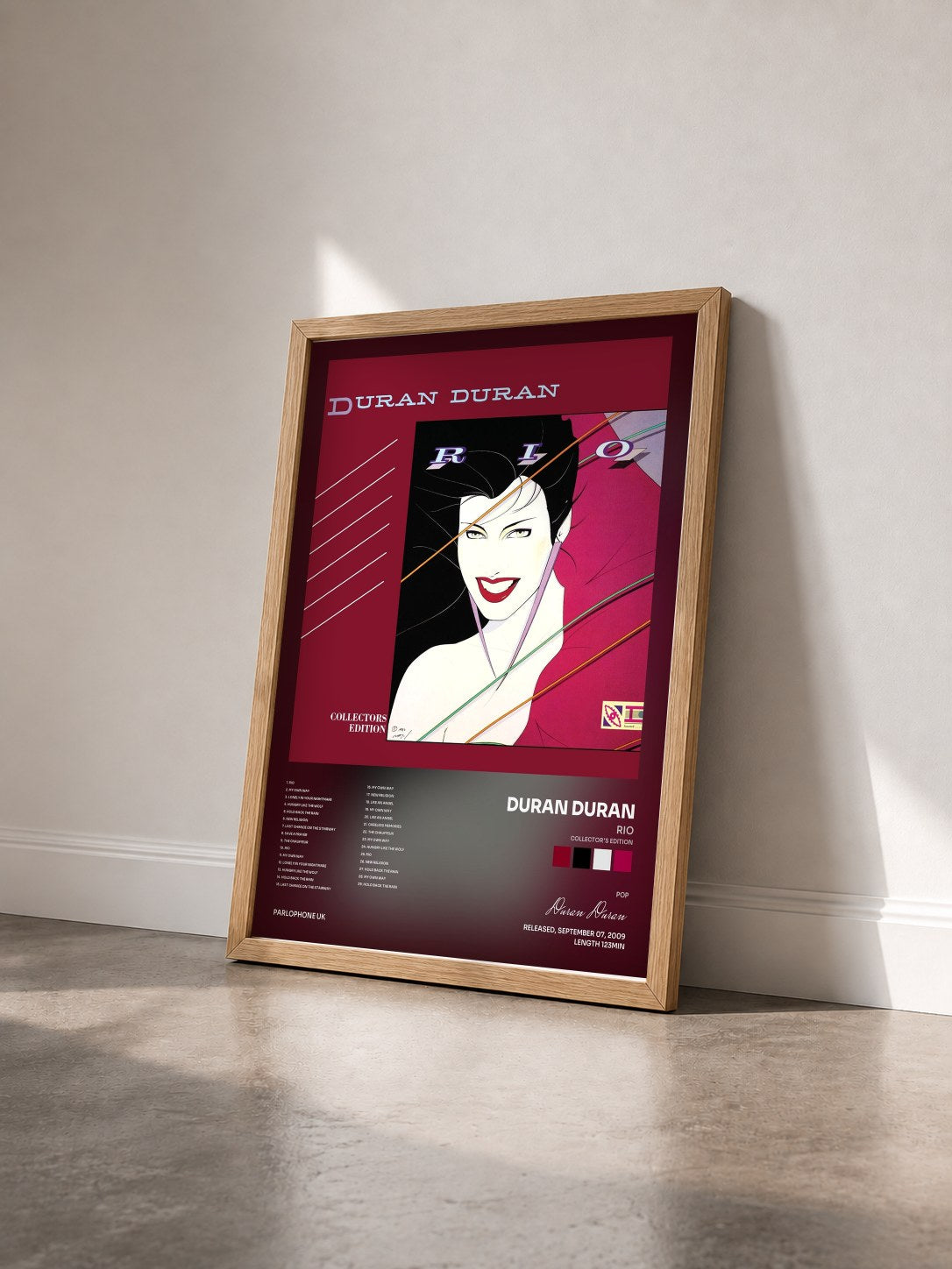 #bois Tableau de l'album Rio (Collector's Edition) de Duran Duran vu de trois quarts, cadre en bois brut