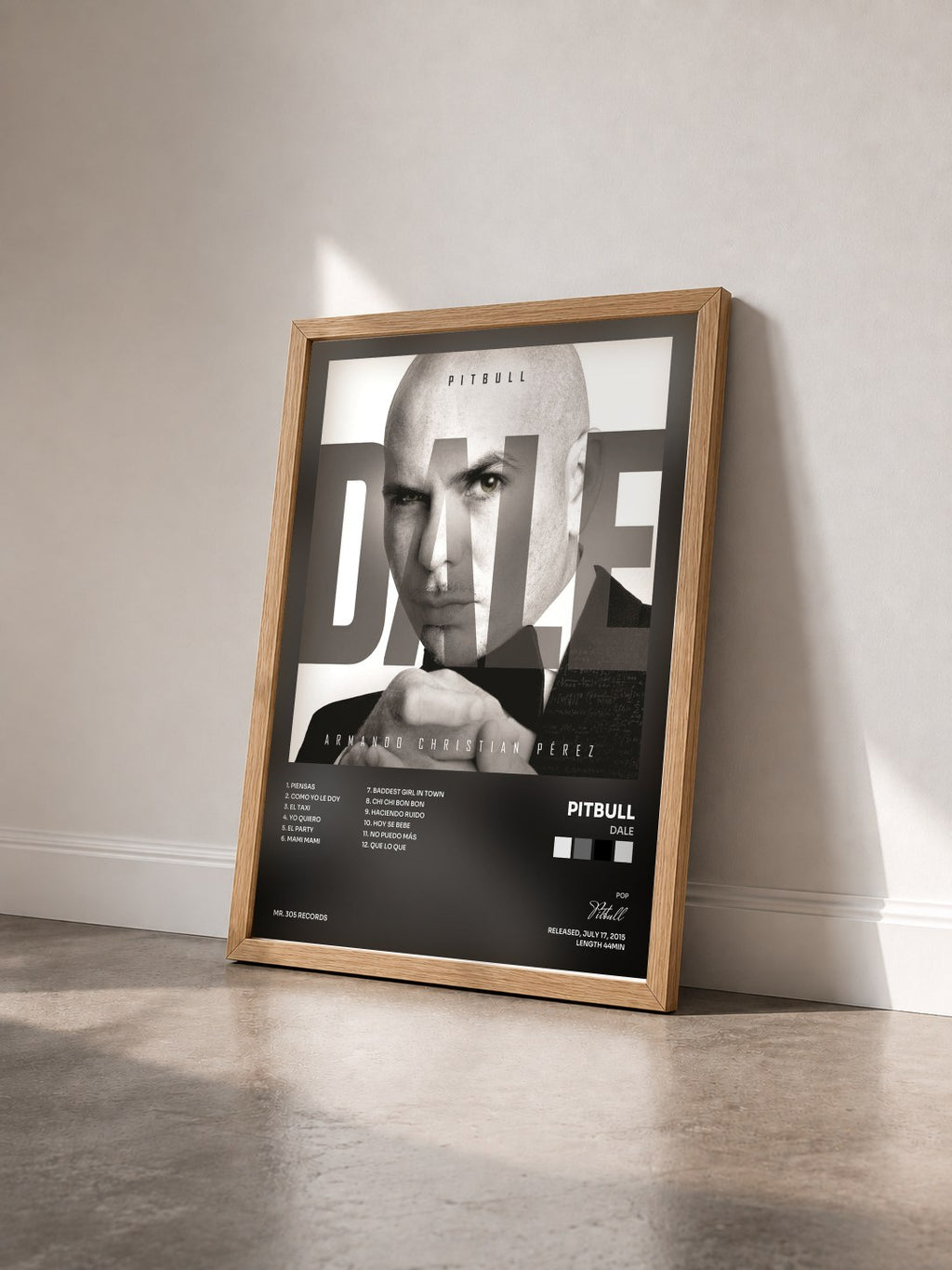 #bois Tableau de l'album Dale de Pitbull vu de trois quarts, cadre en bois brut