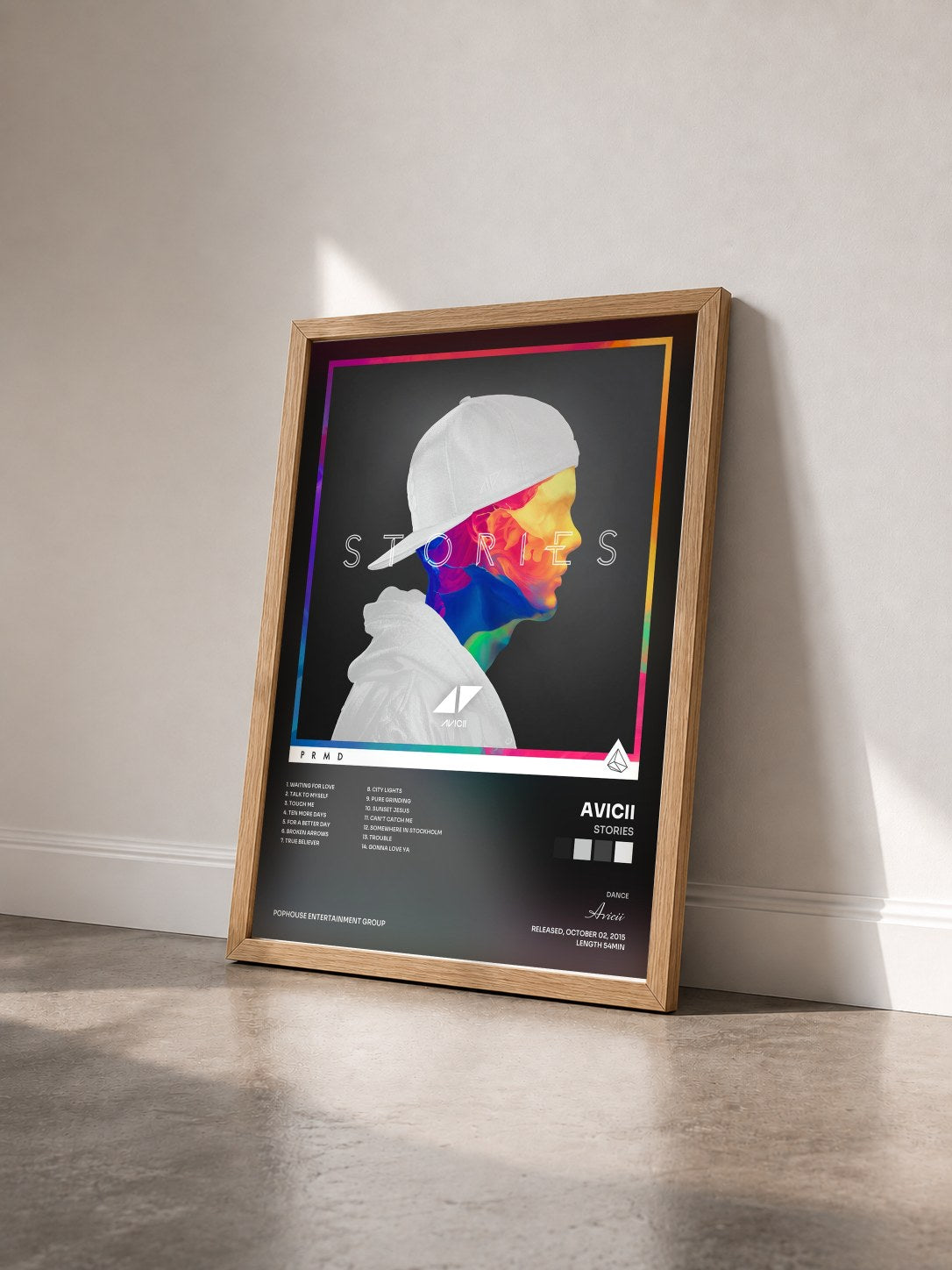 #bois Tableau de l'album Stories de Avicii vu de trois quarts, cadre en bois brut