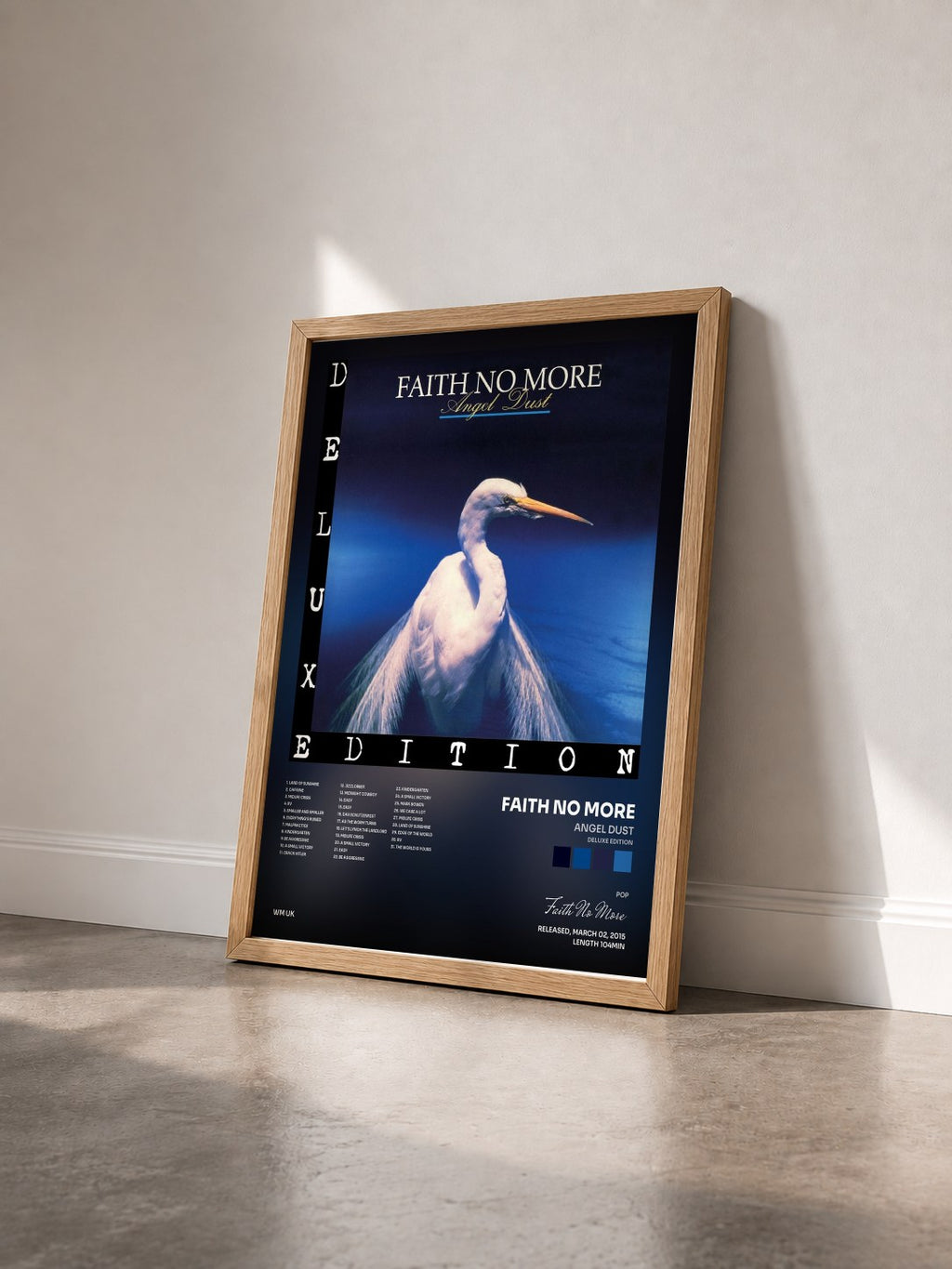 #bois Tableau de l'album Angel Dust (Deluxe Edition) de Faith No More vu de trois quarts, cadre en bois brut