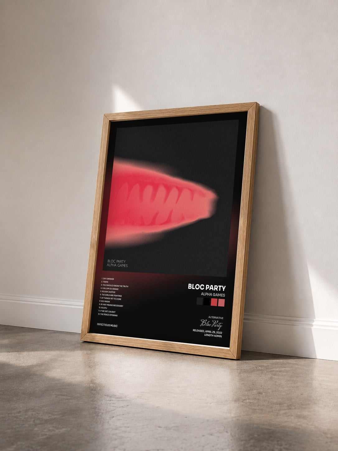 #bois Tableau de l'album Alpha Games de Bloc Party vu de trois quarts, cadre en bois brut