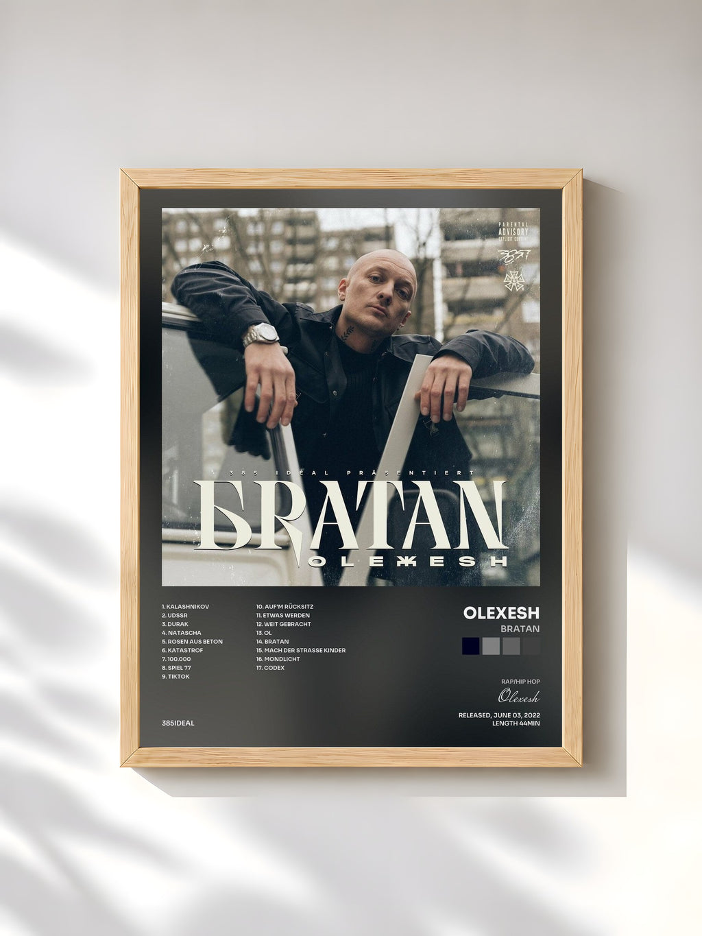 #bois Tableau de l'album Bratan de Olexesh, cadre en bois brut, imprimé et encadré en France