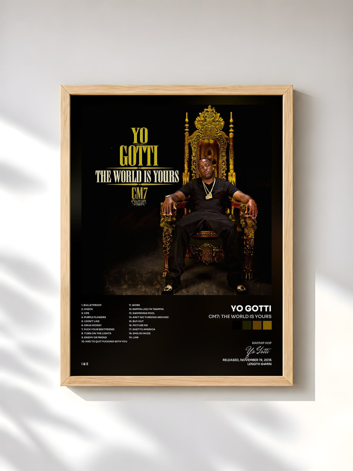 #bois Tableau de l'album CM7: The World Is Yours de Yo Gotti, cadre en bois brut, imprimé et encadré en France