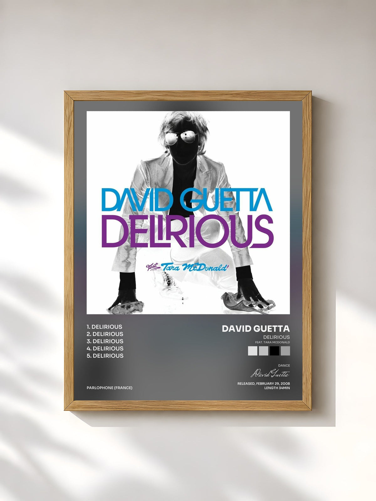 #bois Tableau de l'album Delirious (feat. Tara McDonald) de David Guetta, cadre en bois brut, imprimé et encadré en France