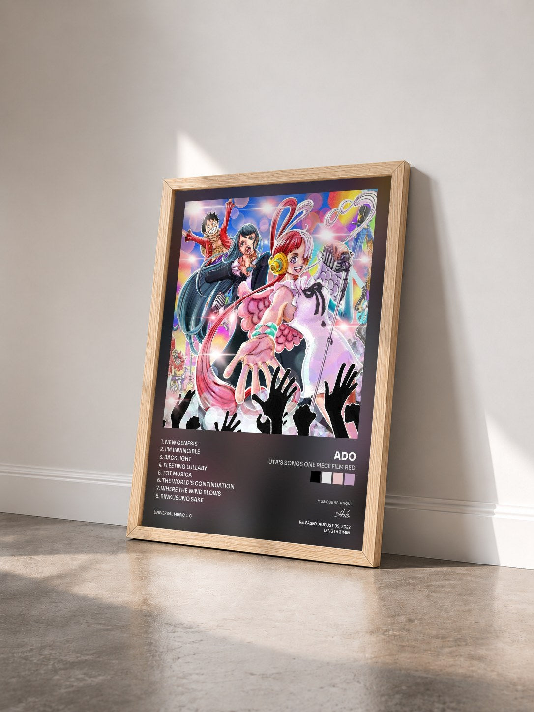 #bois Tableau de l'album UTA'S SONGS ONE PIECE FILM RED de Ado vu de trois quarts, cadre en bois brut