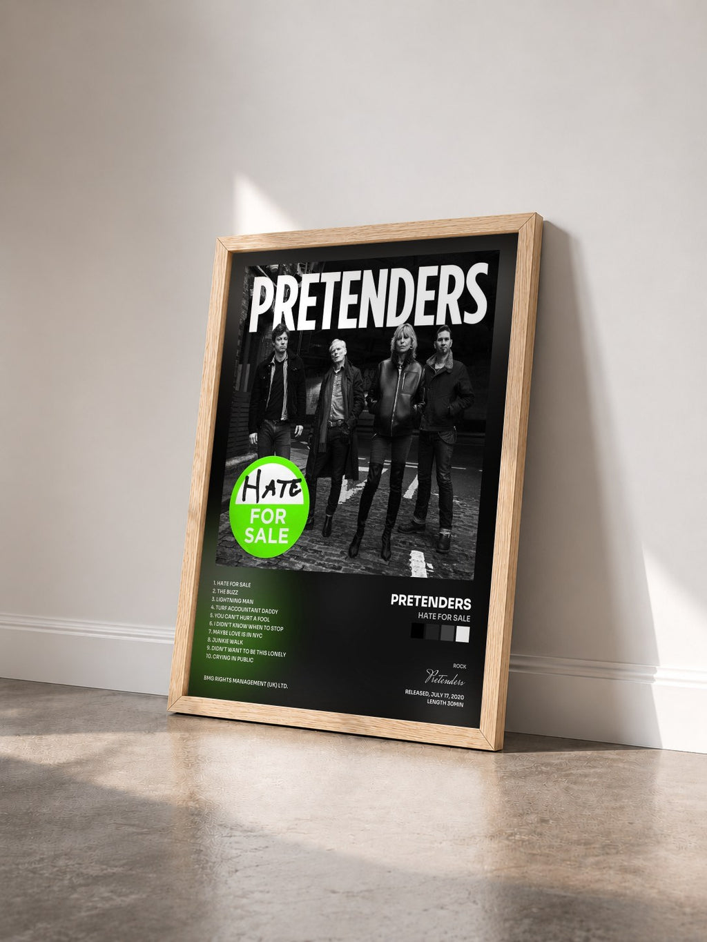 #bois Tableau de l'album Hate for Sale de Pretenders vu de trois quarts, cadre en bois brut