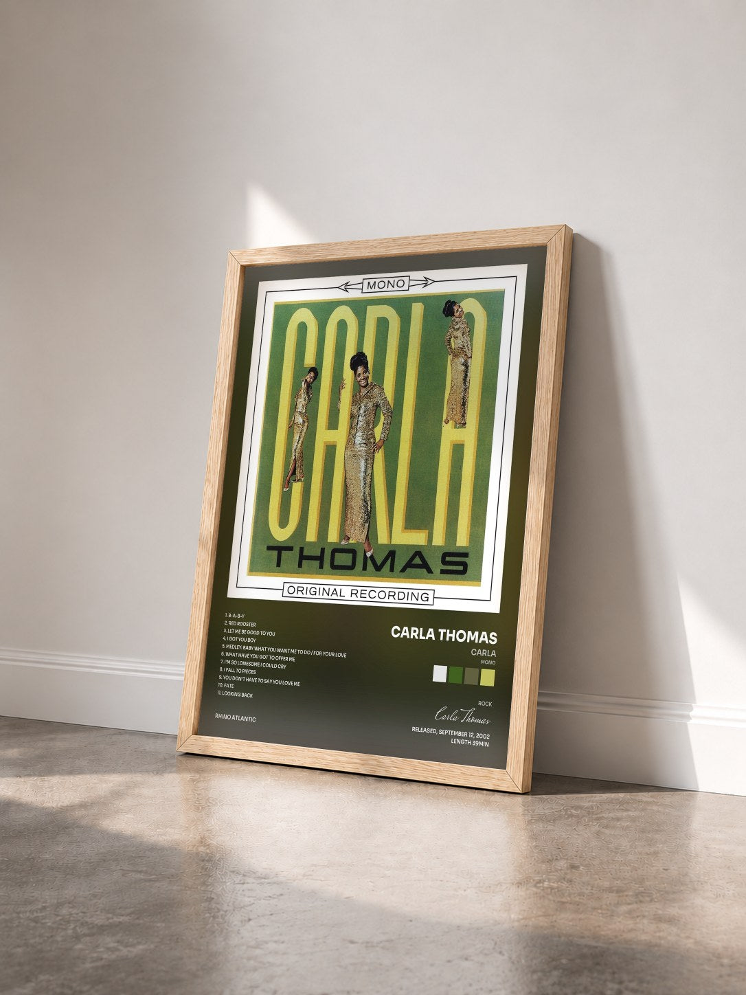 #bois Tableau de l'album Carla (Mono) de Carla Thomas vu de trois quarts, cadre en bois brut