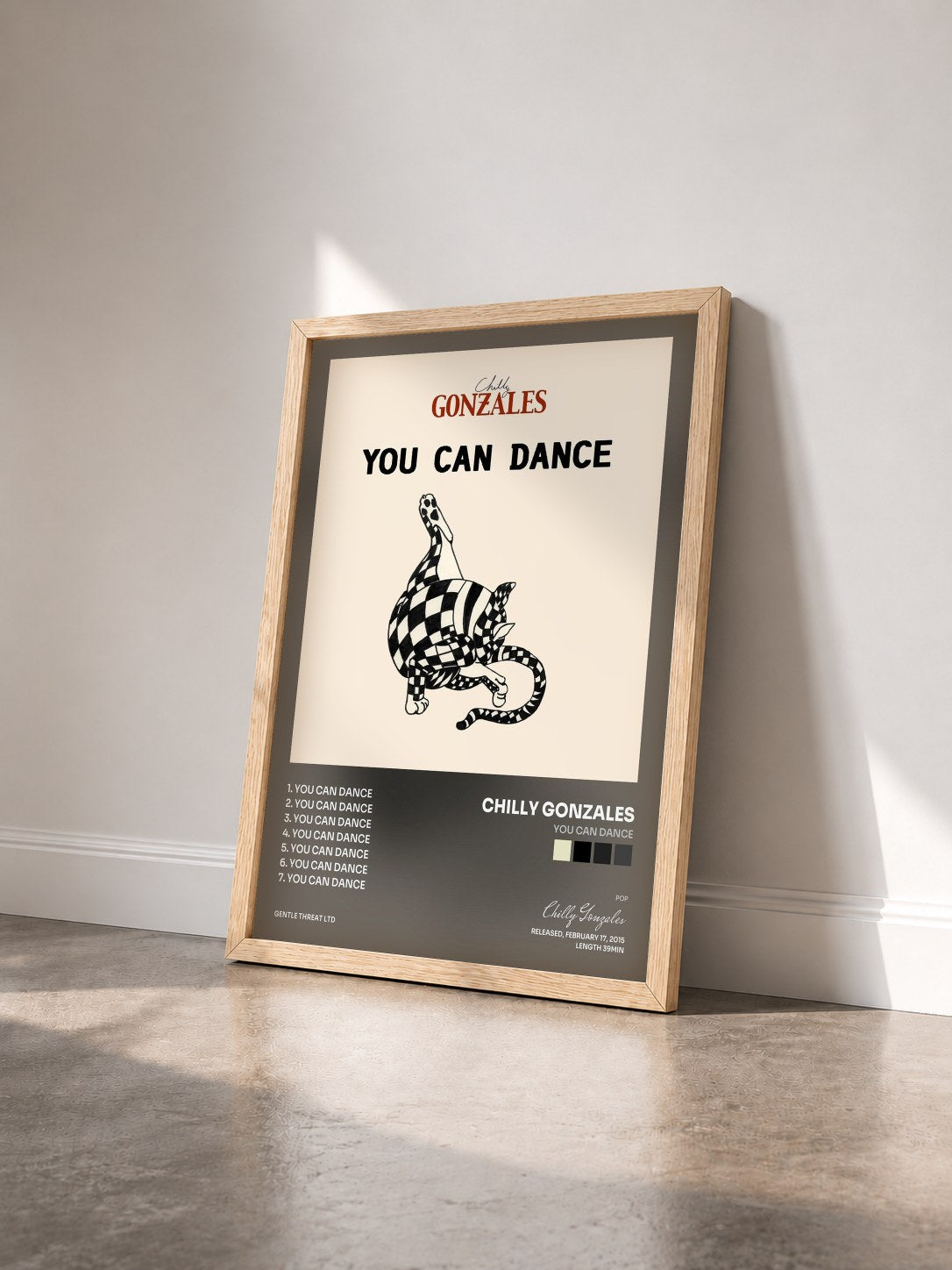 #bois Tableau de l'album You Can Dance de Chilly Gonzales vu de trois quarts, cadre en bois brut