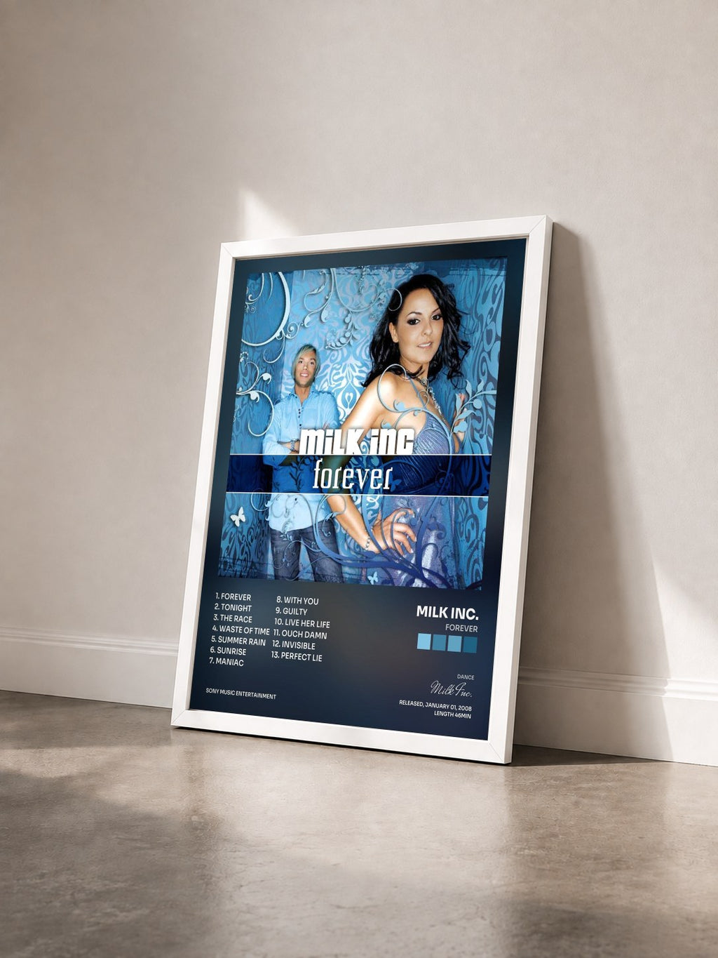 #blanc Tableau de l'album Forever de Milk Inc. vu de trois quarts, cadre blanc