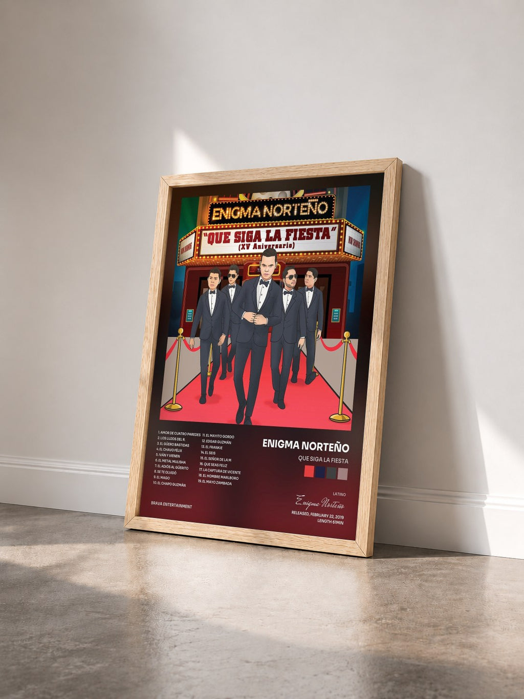 #bois Tableau de l'album Que Siga La Fiesta de Enigma Norteño vu de trois quarts, cadre en bois brut