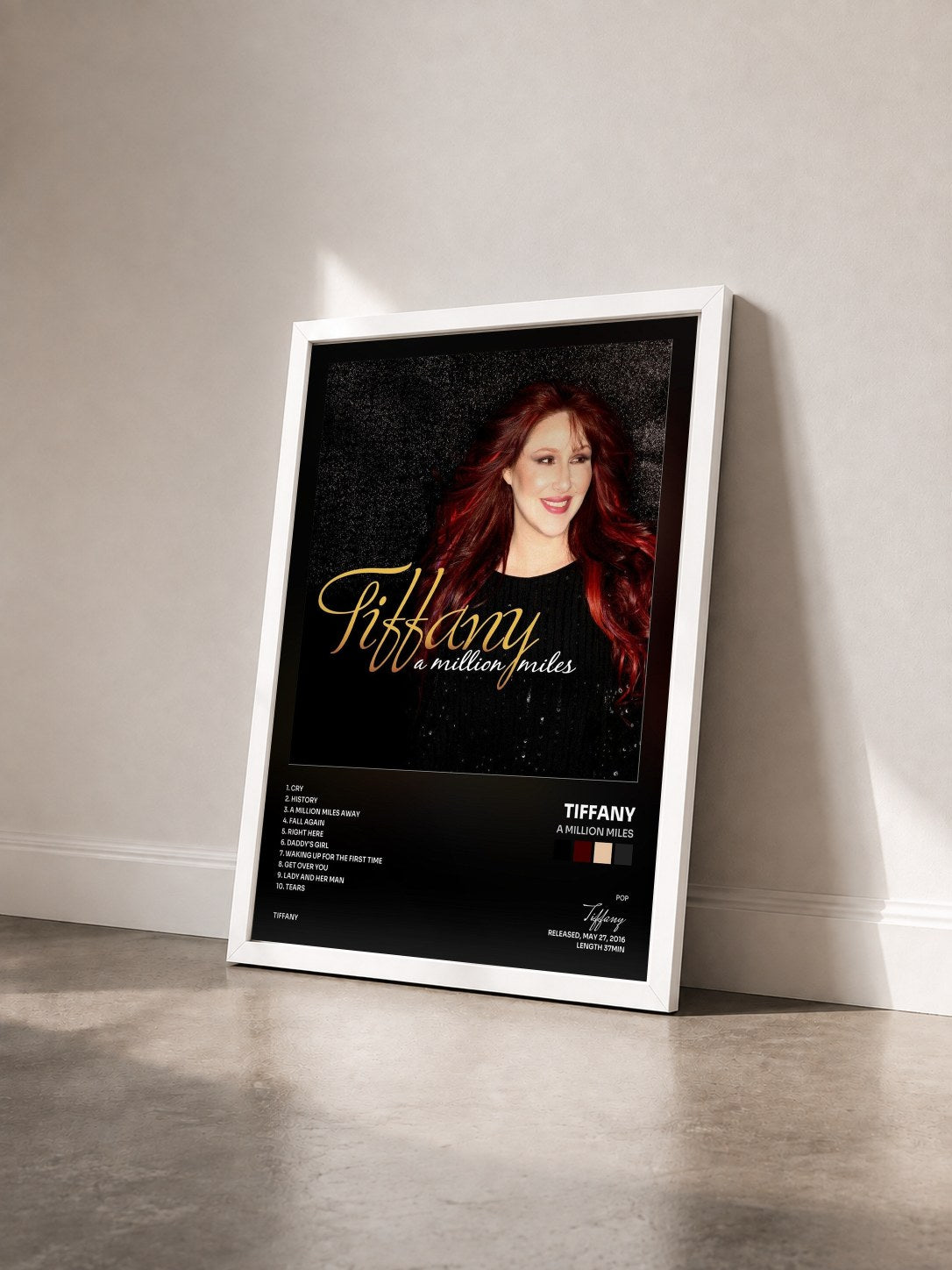 #blanc Tableau de l'album A Million Miles de Tiffany vu de trois quarts, cadre blanc