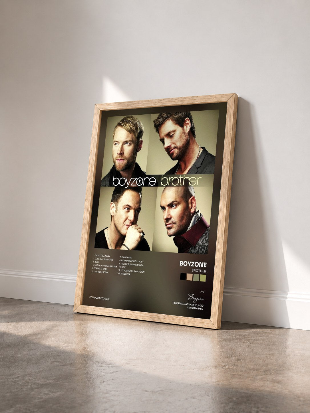#bois Tableau de l'album Brother de Boyzone vu de trois quarts, cadre en bois brut