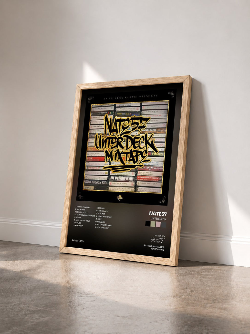 #bois Tableau de l'album Unter Deck de Nate57 vu de trois quarts, cadre en bois brut