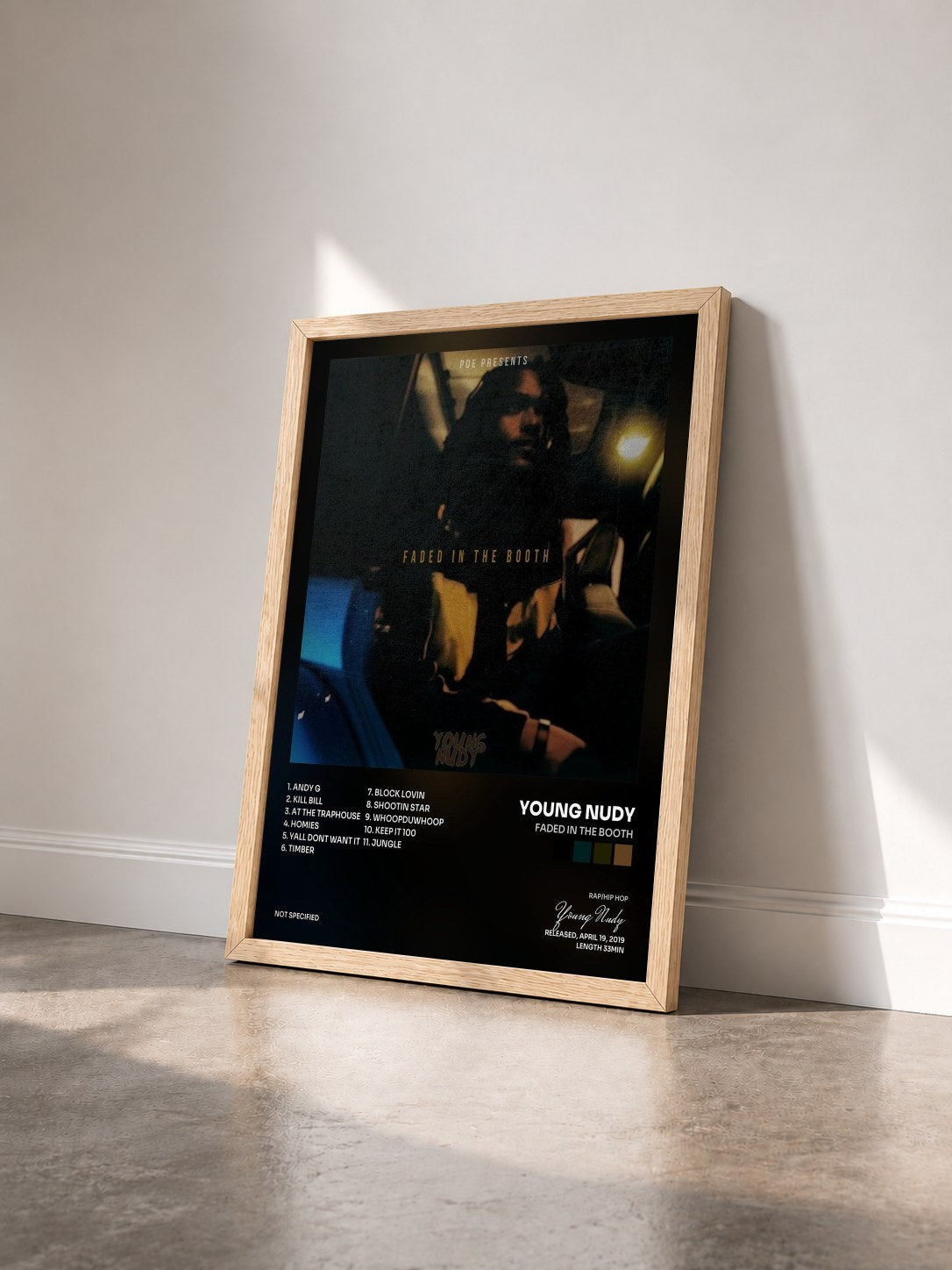 #bois Tableau de l'album Faded In The Booth de Young Nudy vu de trois quarts, cadre en bois brut