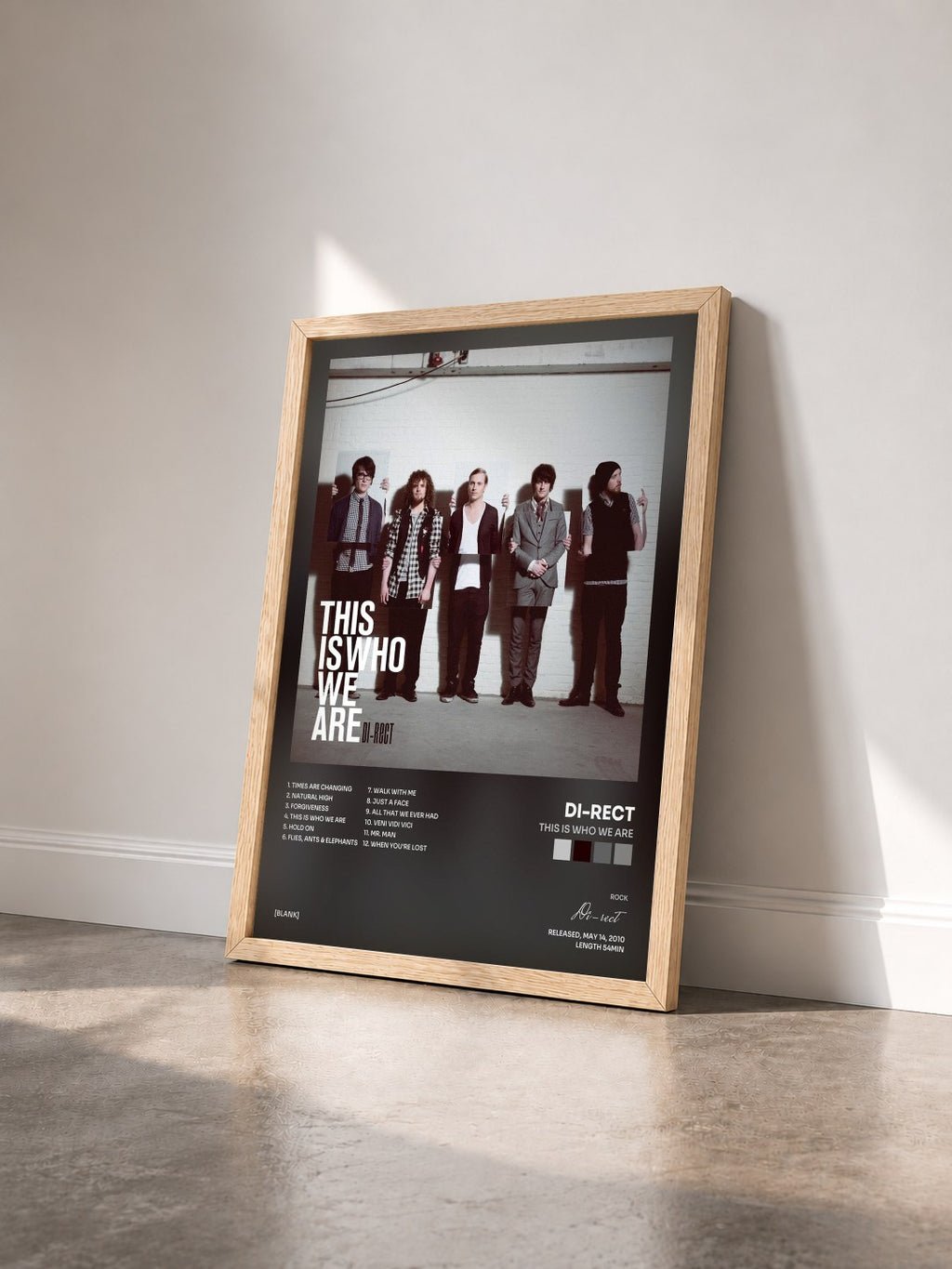 #bois Tableau de l'album This Is Who We Are de Di-rect vu de trois quarts, cadre en bois brut