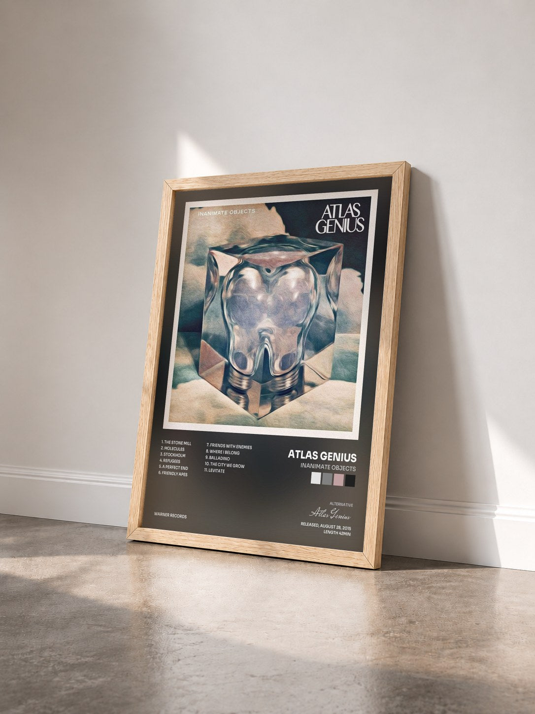 #bois Tableau de l'album Inanimate Objects de Atlas Genius vu de trois quarts, cadre en bois brut
