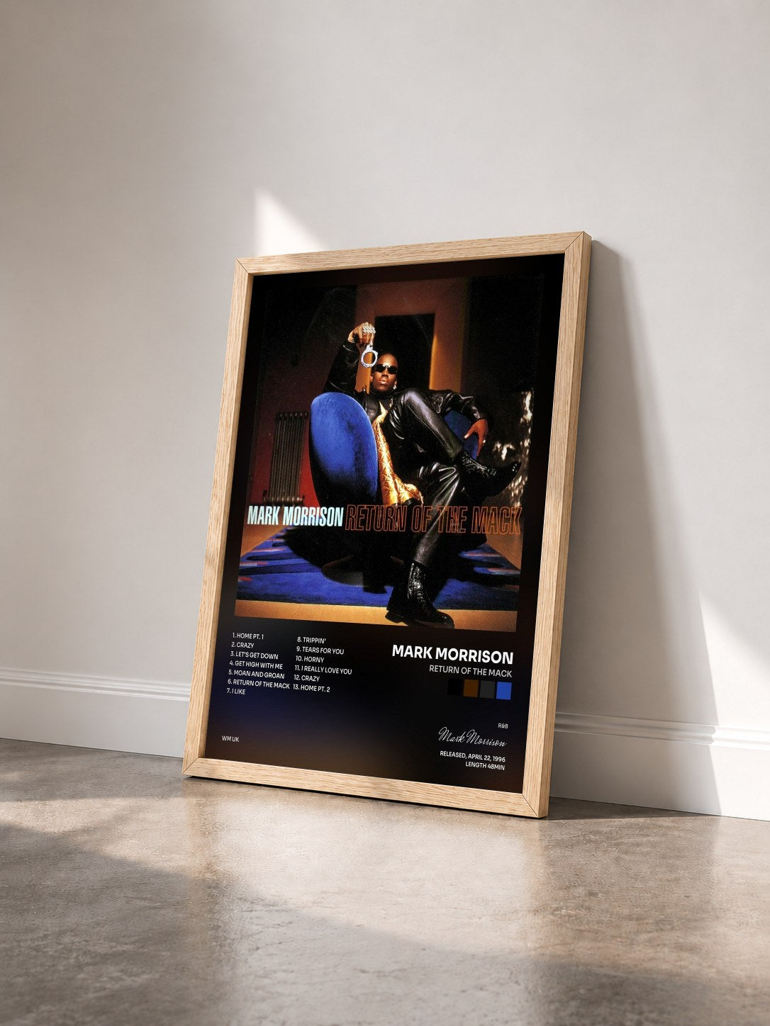 #bois Tableau de l'album Return of the Mack de Mark Morrison vu de trois quarts, cadre en bois brut