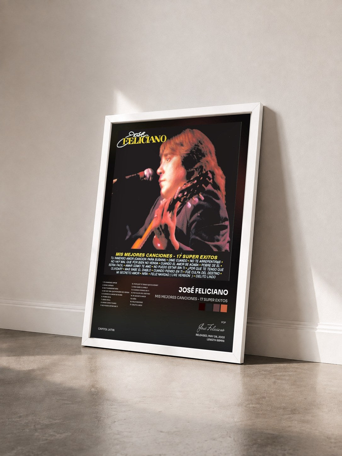 #blanc Tableau de l'album Mis Mejores Canciones - 17 Super Exitos de José Feliciano vu de trois quarts, cadre blanc