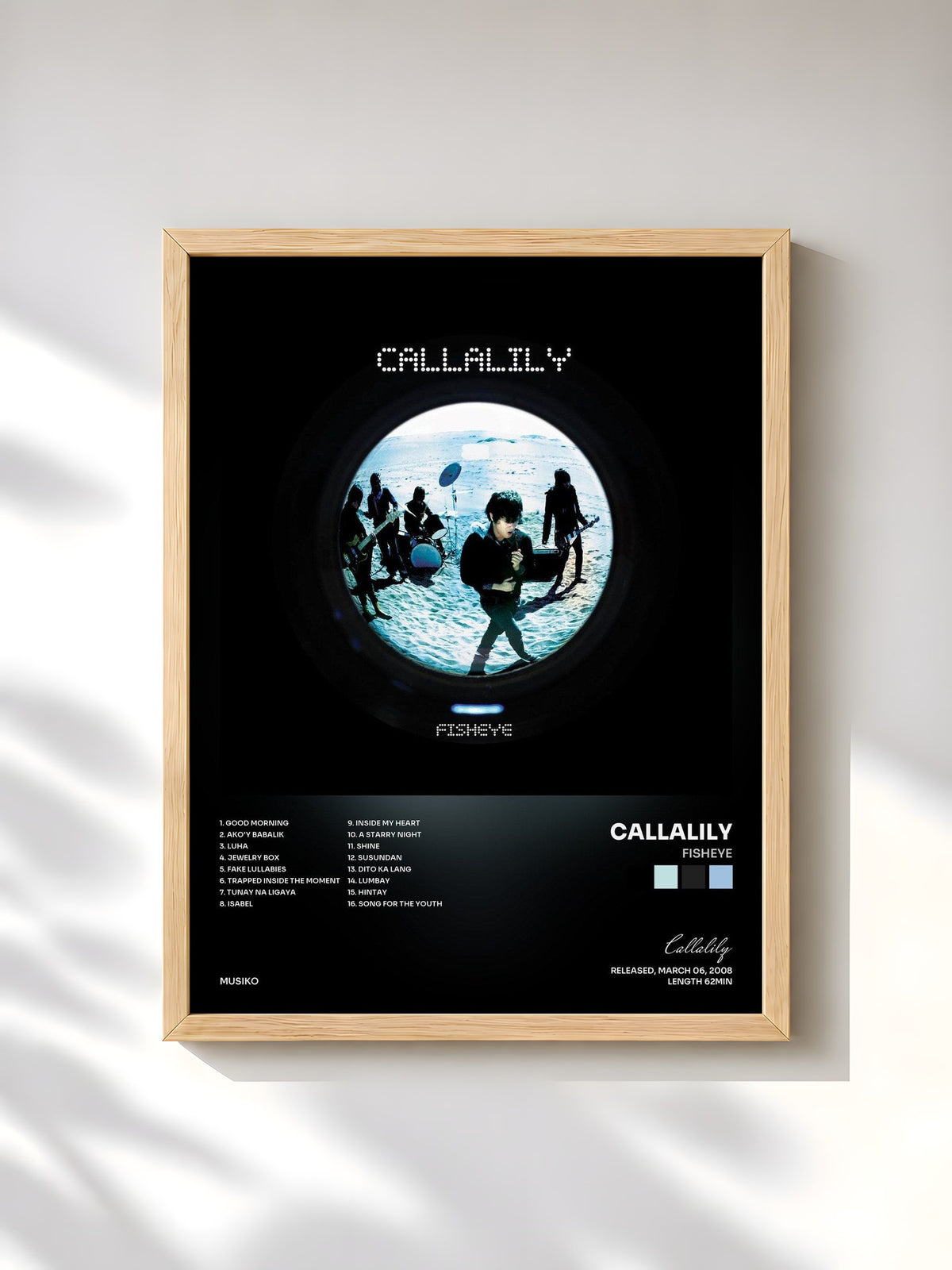 #bois Tableau de l'album Fisheye de Callalily, cadre en bois brut, imprimé et encadré en France