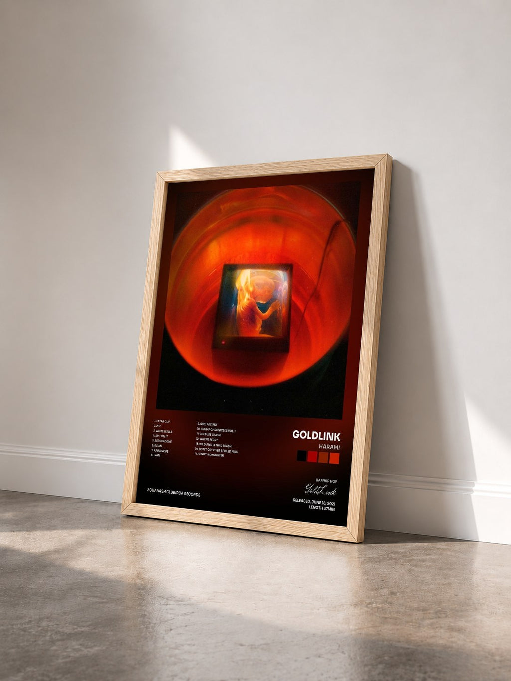 #bois Tableau de l'album HARAM! de GoldLink vu de trois quarts, cadre en bois brut