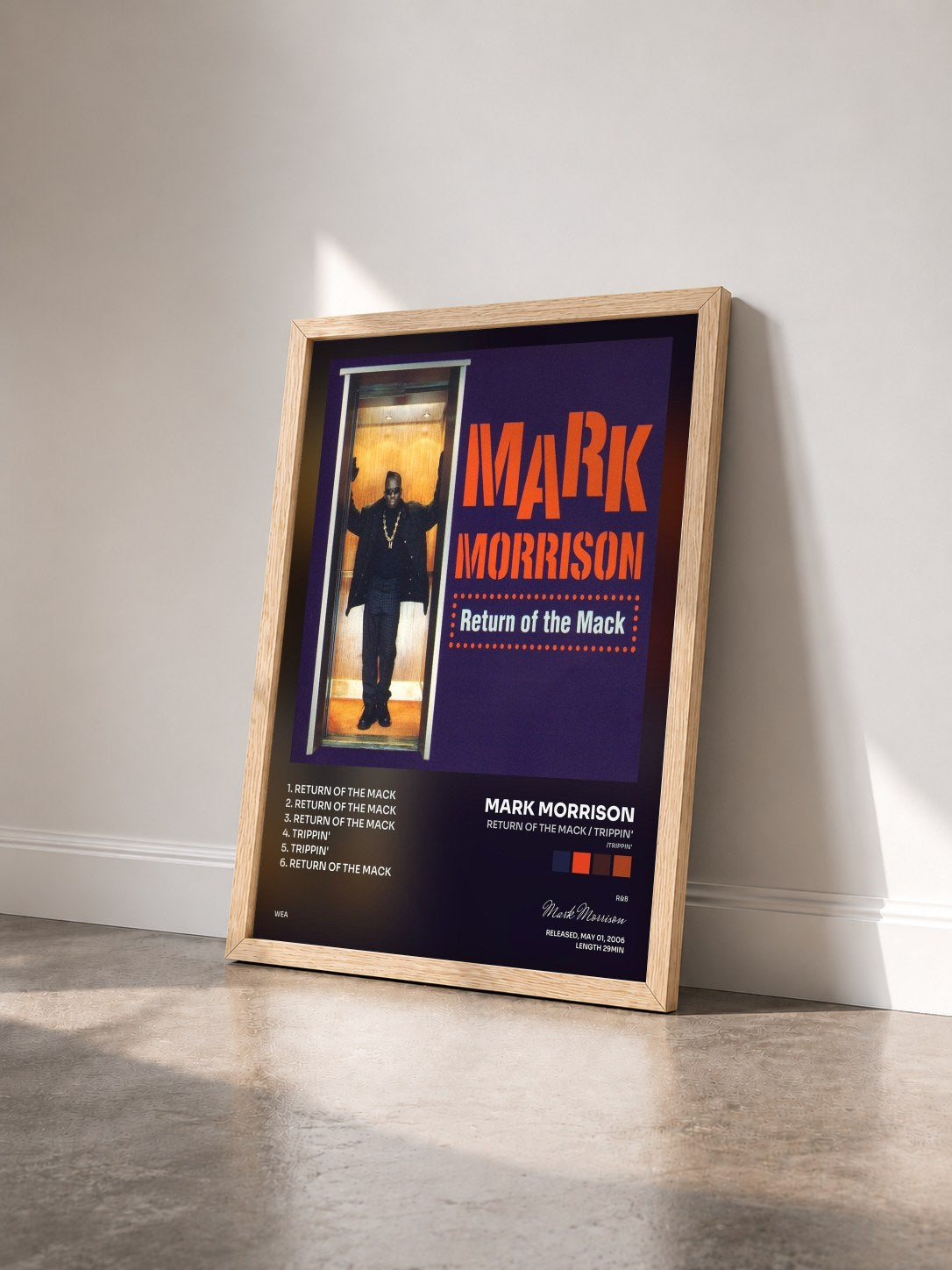 #bois Tableau de l'album Return of the Mack / Trippin' (/Trippin') de Mark Morrison vu de trois quarts, cadre en bois brut