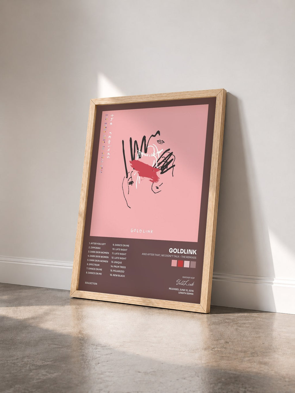 #bois Tableau de l'album And After That, We Didn't Talk - The Remixes de GoldLink vu de trois quarts, cadre en bois brut