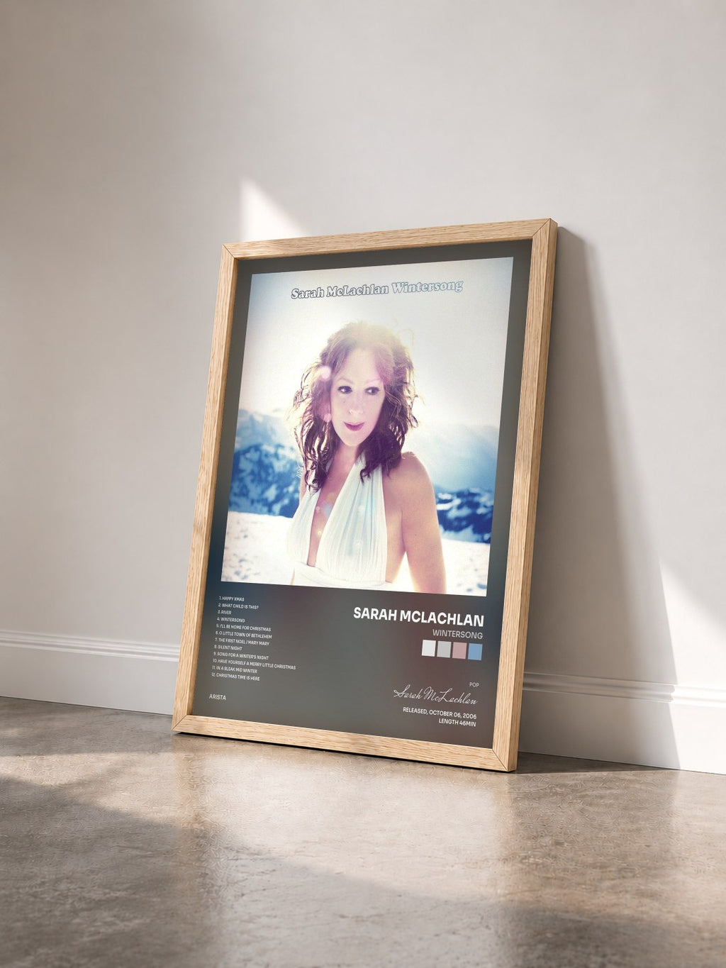 #bois Tableau de l'album Wintersong de Sarah McLachlan vu de trois quarts, cadre en bois brut