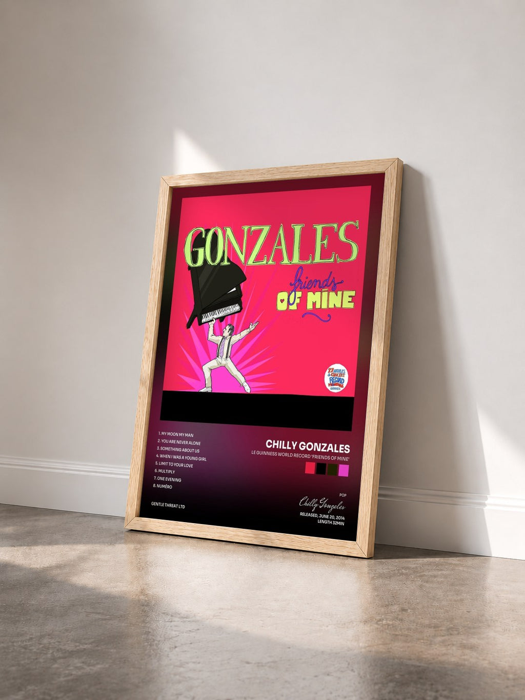 #bois Tableau de l'album Le Guinness World Record 'Friends of Mine' de Chilly Gonzales vu de trois quarts, cadre en bois brut