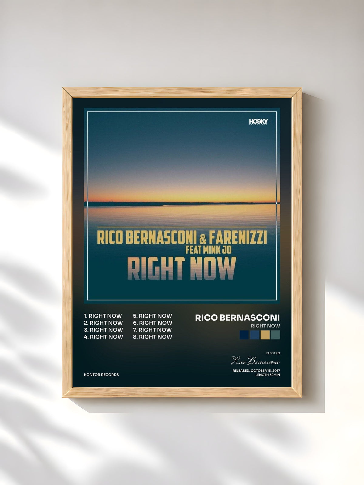 #bois Tableau de l'album Right Now de Rico Bernasconi, cadre en bois brut, imprimé et encadré en France