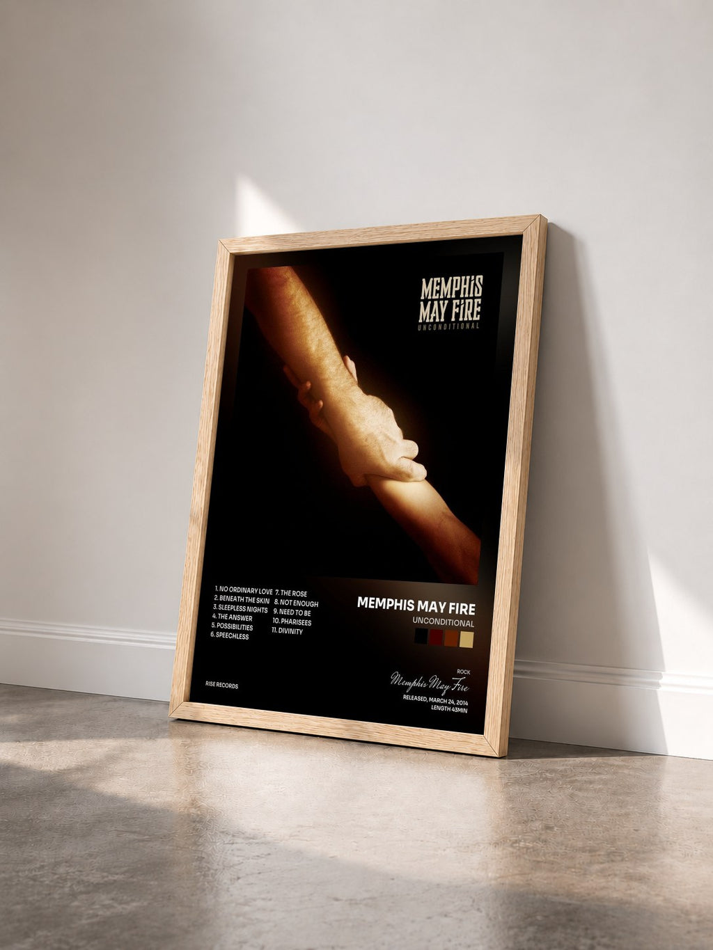 #bois Tableau de l'album Unconditional de Memphis May Fire vu de trois quarts, cadre en bois brut