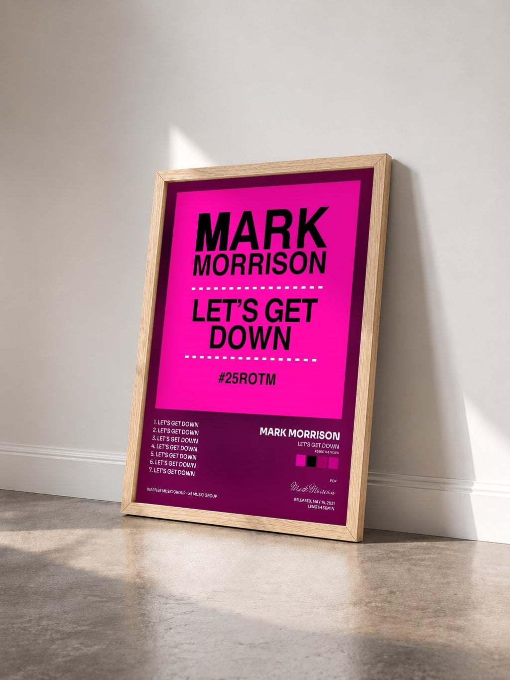 #bois Tableau de l'album Let's Get Down (#25ROTM Mixes) de Mark Morrison vu de trois quarts, cadre en bois brut