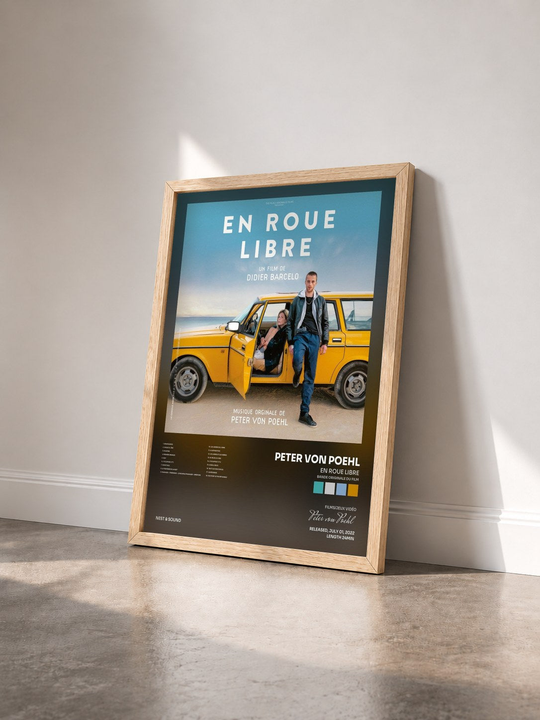 #bois Tableau de l'album En roue libre (Bande originale du film) de Peter von Poehl vu de trois quarts, cadre en bois brut