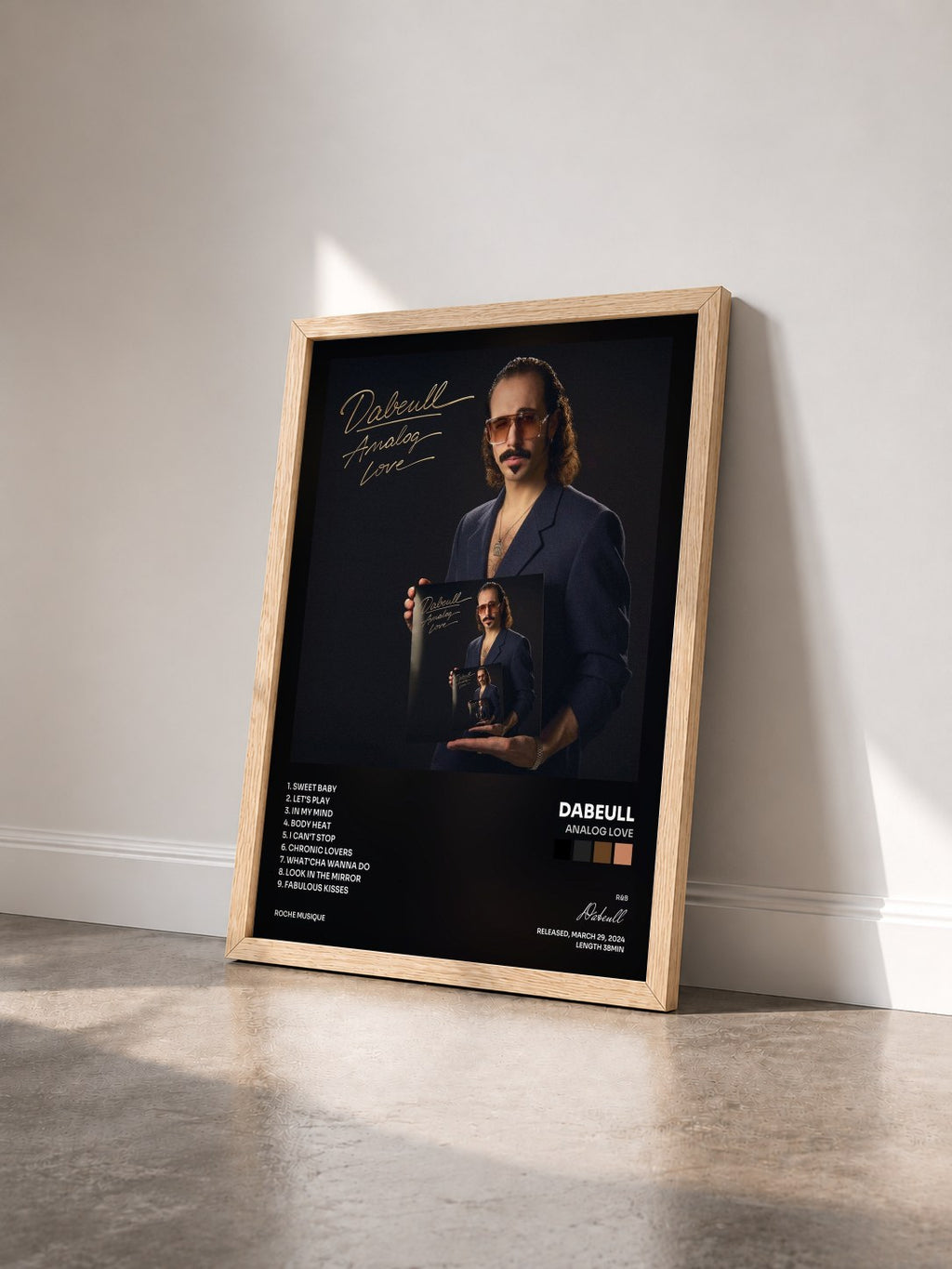 #bois Tableau de l'album Analog Love de Dabeull vu de trois quarts, cadre en bois brut