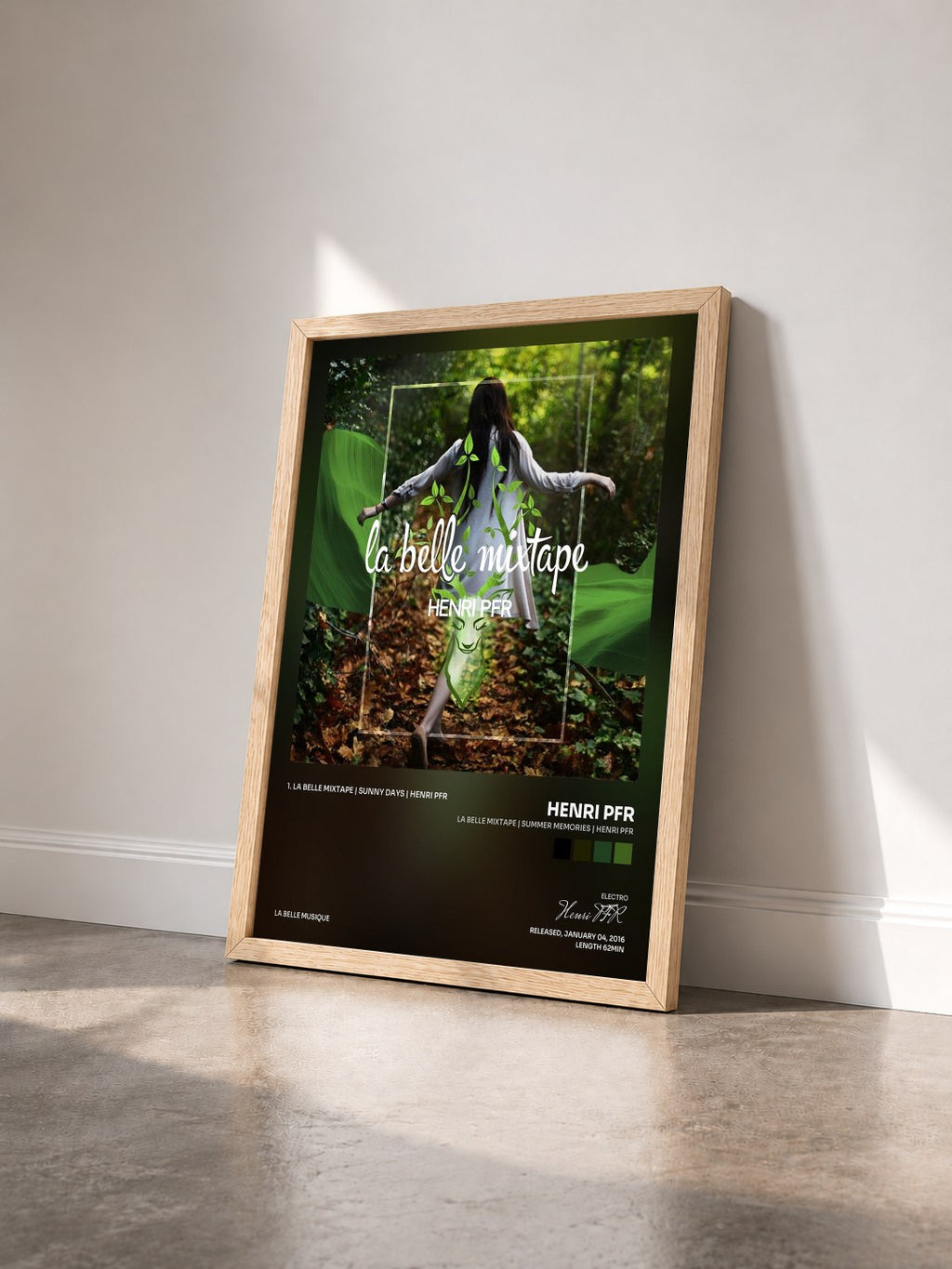 #bois Tableau de l'album La Belle Mixtape | Summer Memories | Henri Pfr de Henri PFR vu de trois quarts, cadre en bois brut