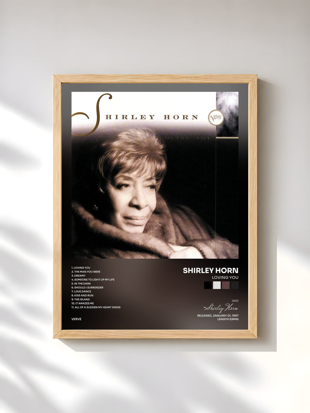 #bois Tableau de l'album Loving You de Shirley Horn, cadre en bois brut, imprimé et encadré en France