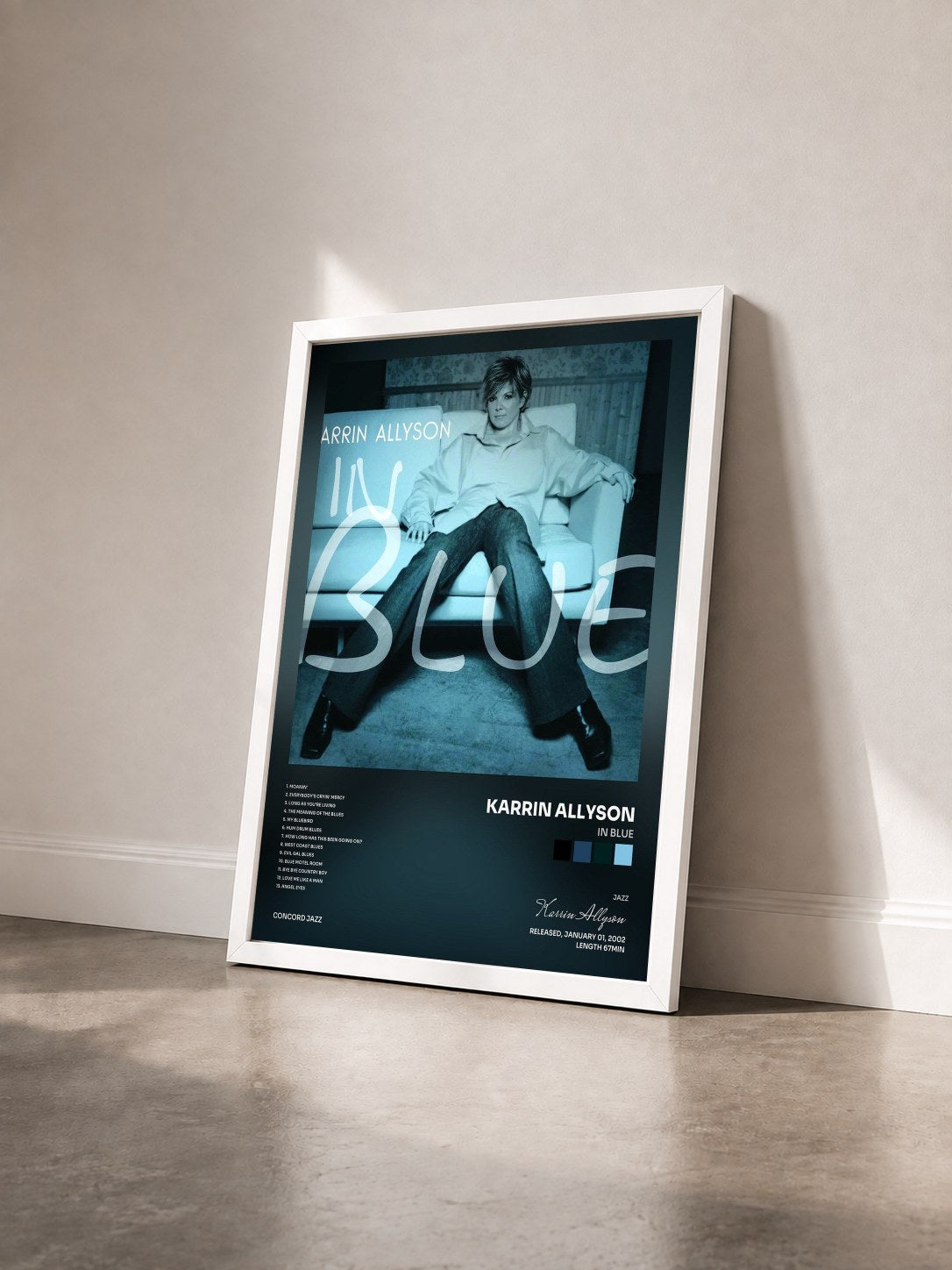 #blanc Tableau de l'album In Blue de Karrin Allyson vu de trois quarts, cadre blanc