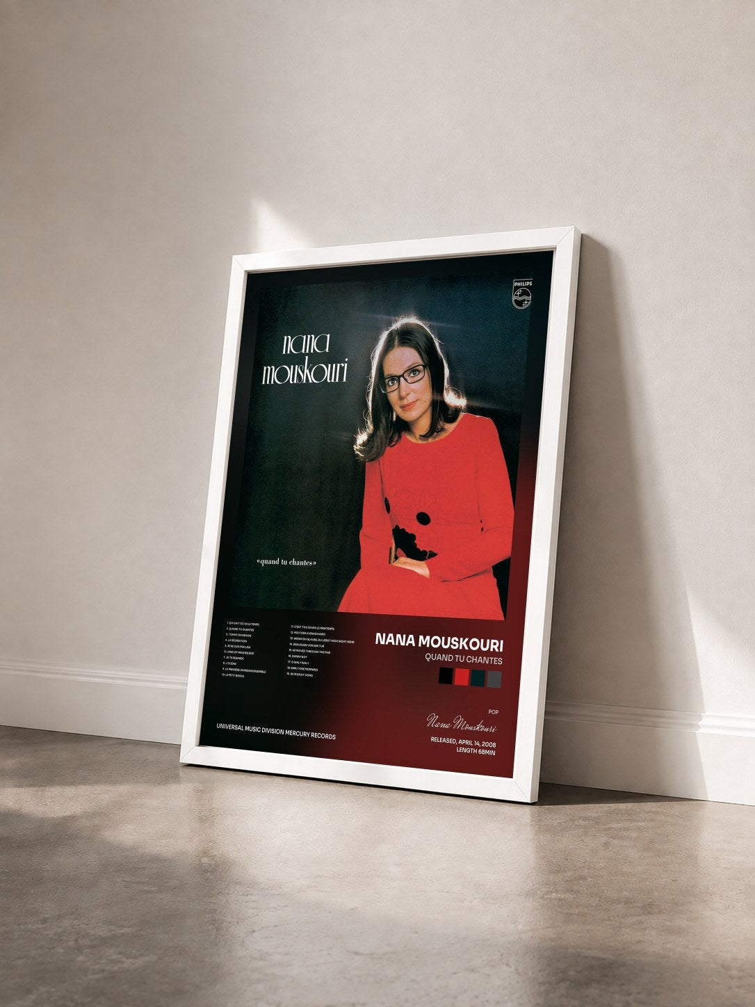 #blanc Tableau de l'album Quand Tu Chantes de Nana Mouskouri vu de trois quarts, cadre blanc