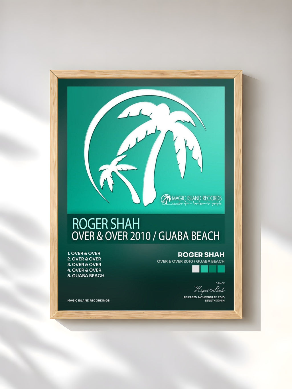 #bois Tableau de l'album Over & Over 2010 / Guaba Beach de Roger Shah, cadre en bois brut, imprimé et encadré en France