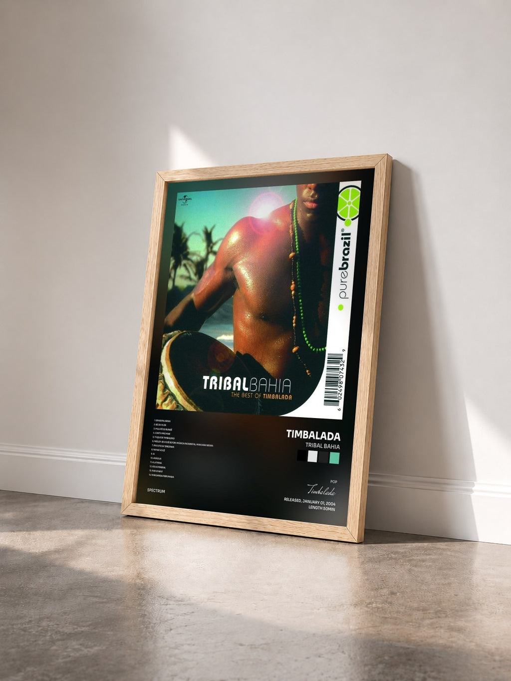 #bois Tableau de l'album Tribal Bahia de Timbalada vu de trois quarts, cadre en bois brut