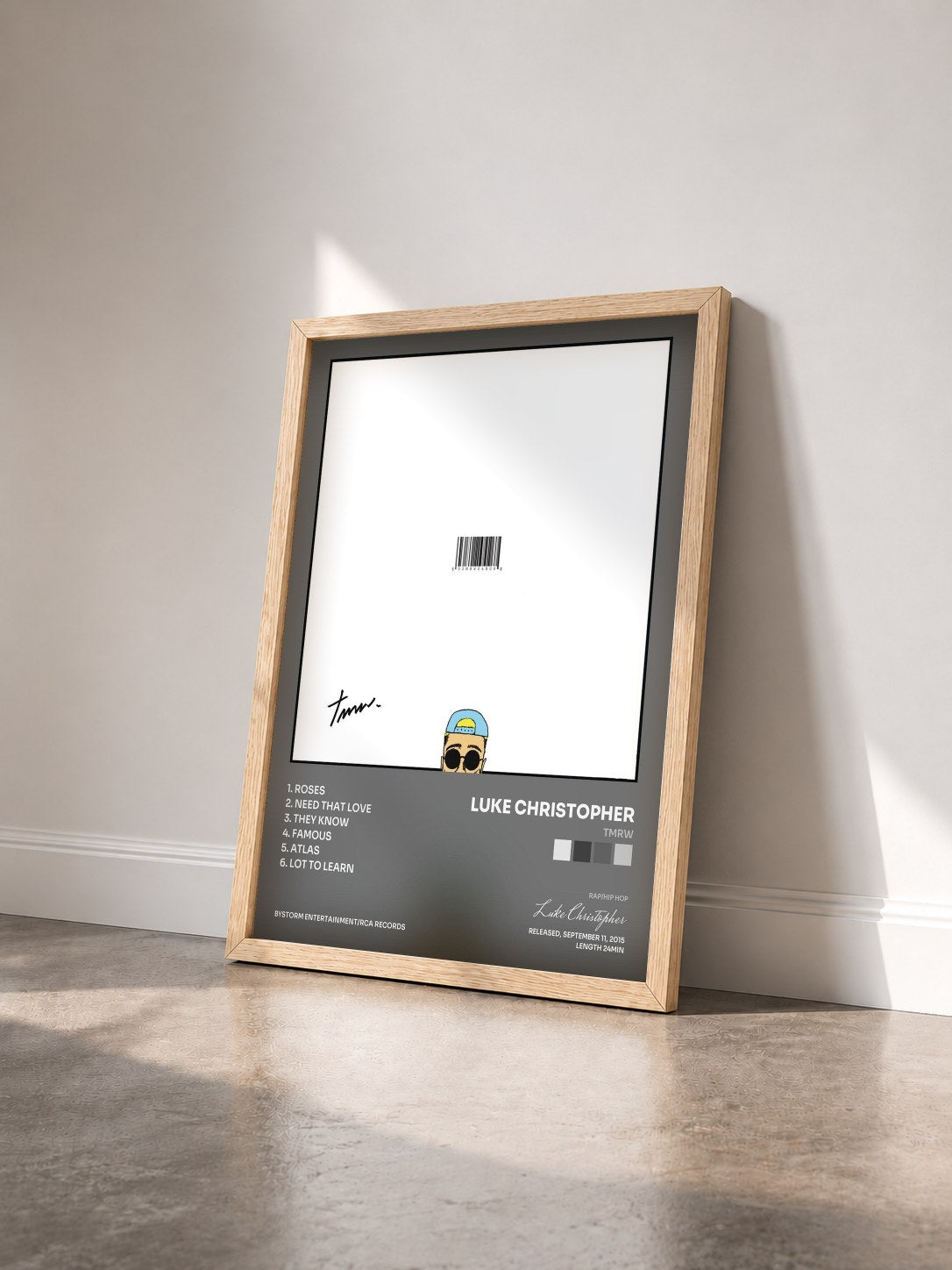 #bois Tableau de l'album TMRW de Luke Christopher vu de trois quarts, cadre en bois brut